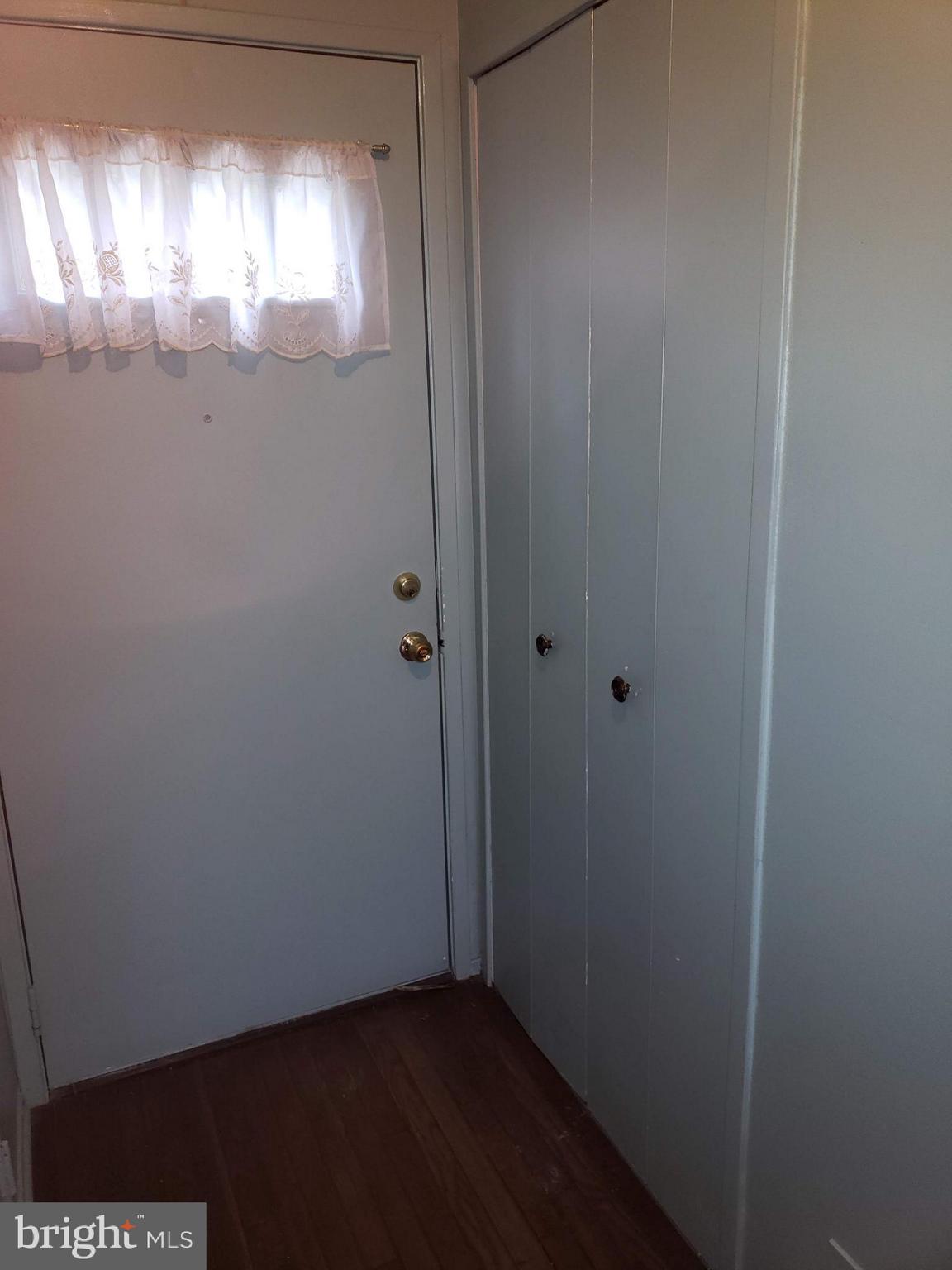 CROMWELL STATION - Residential