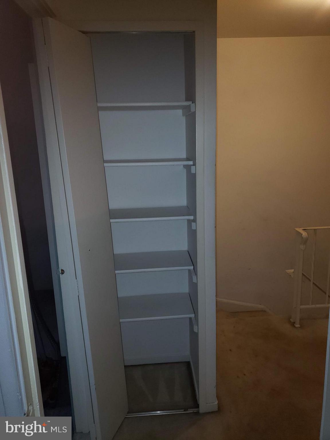 CROMWELL STATION - Residential