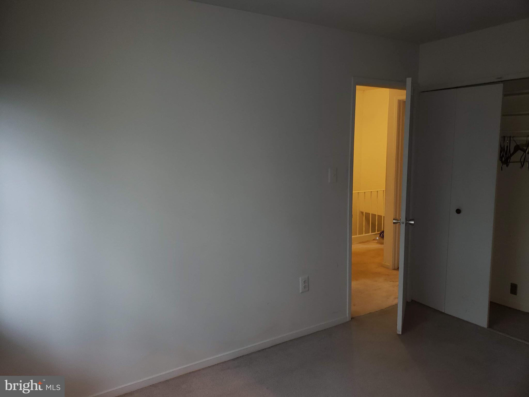 CROMWELL STATION - Residential