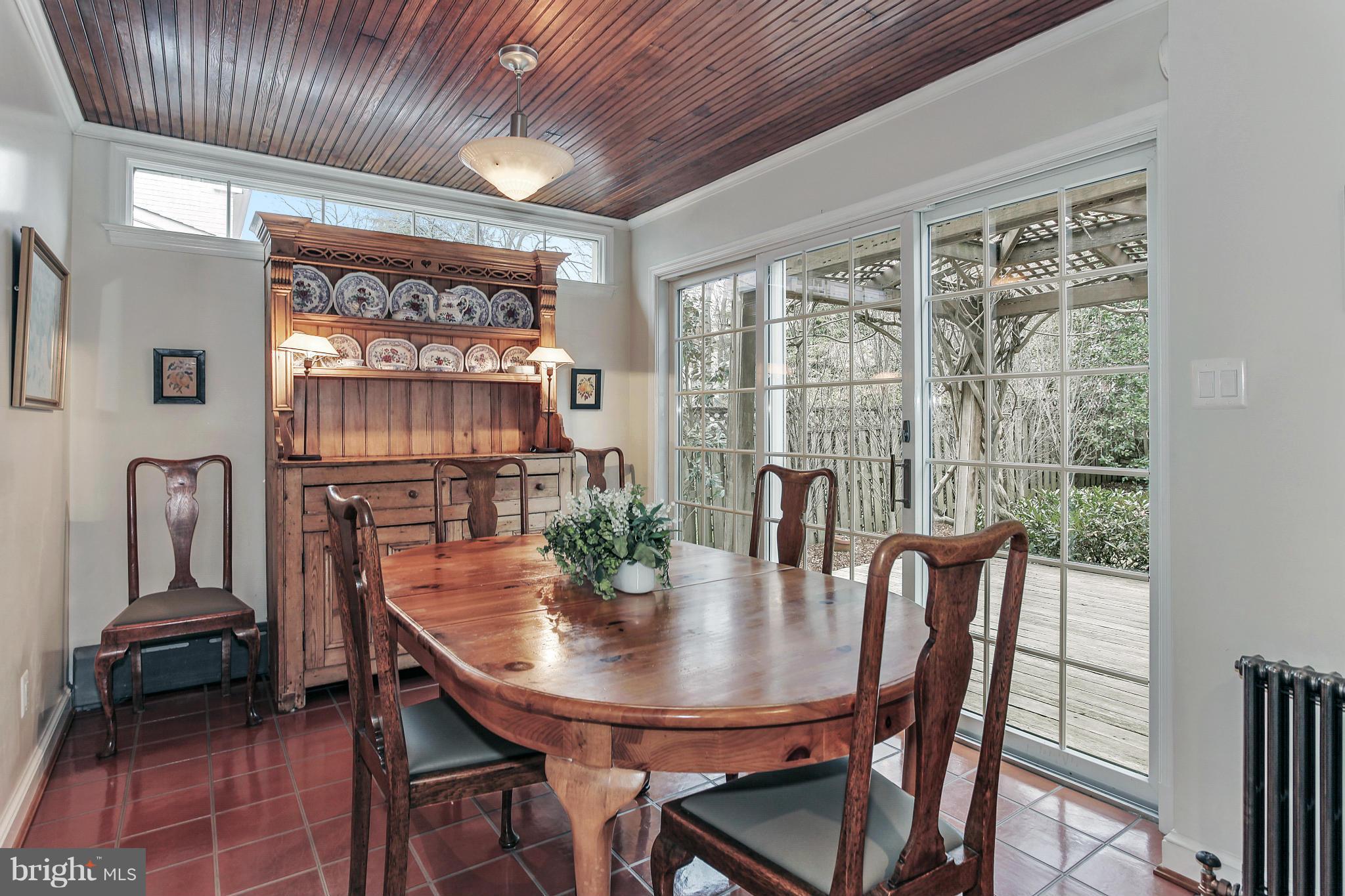 WHEATLEY HILLS - Residential