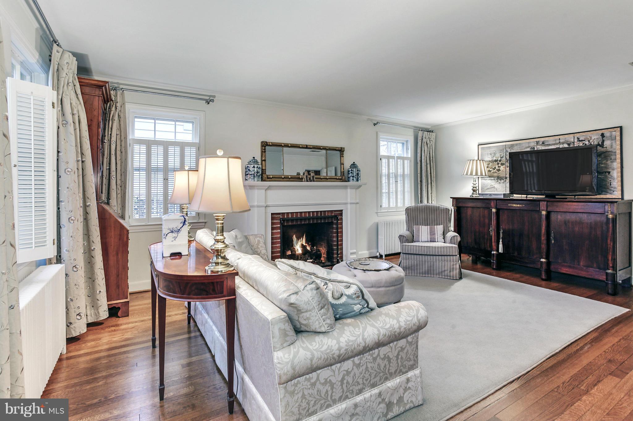 WHEATLEY HILLS - Residential