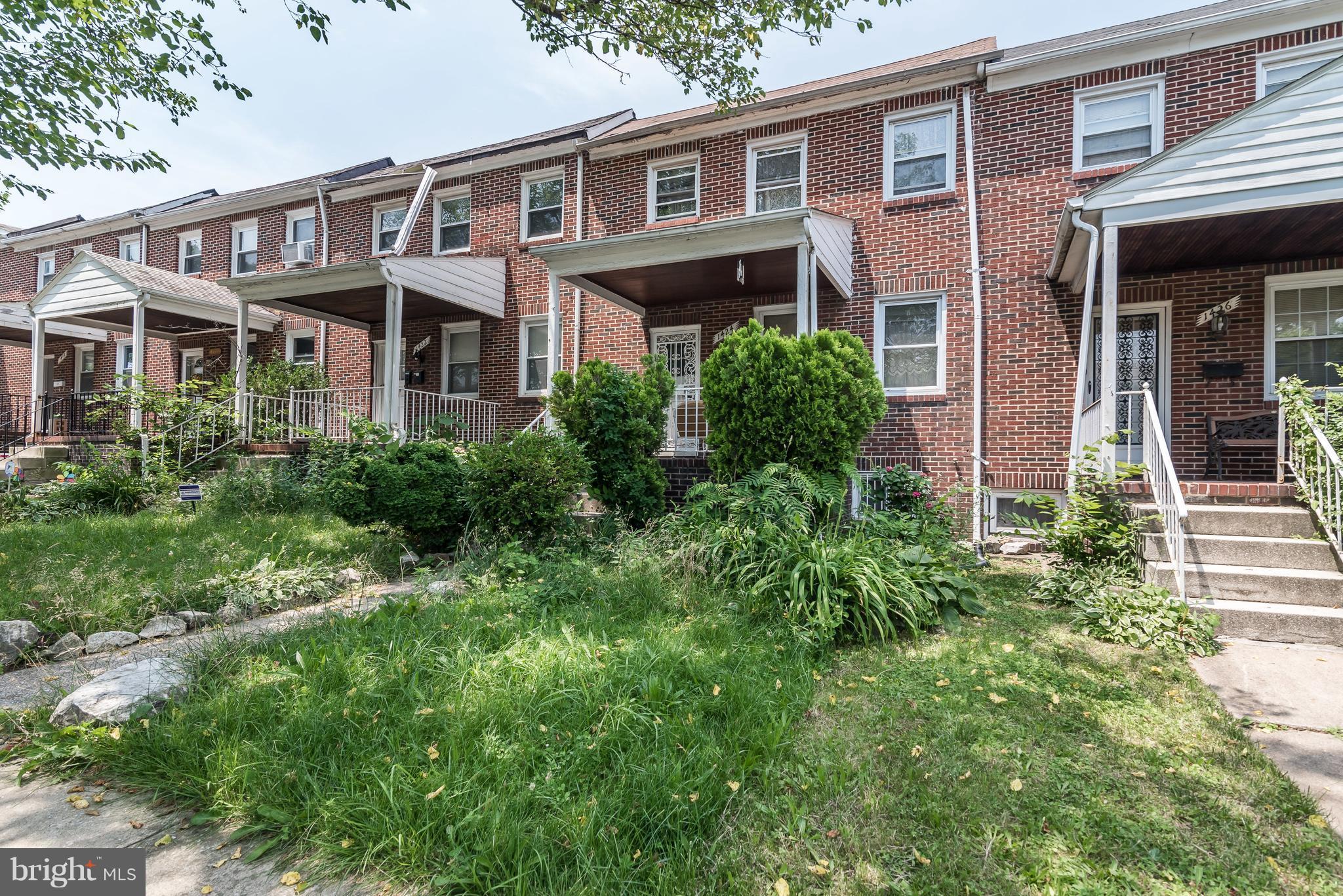 LAKEWOOD APARTMENTS - Residential