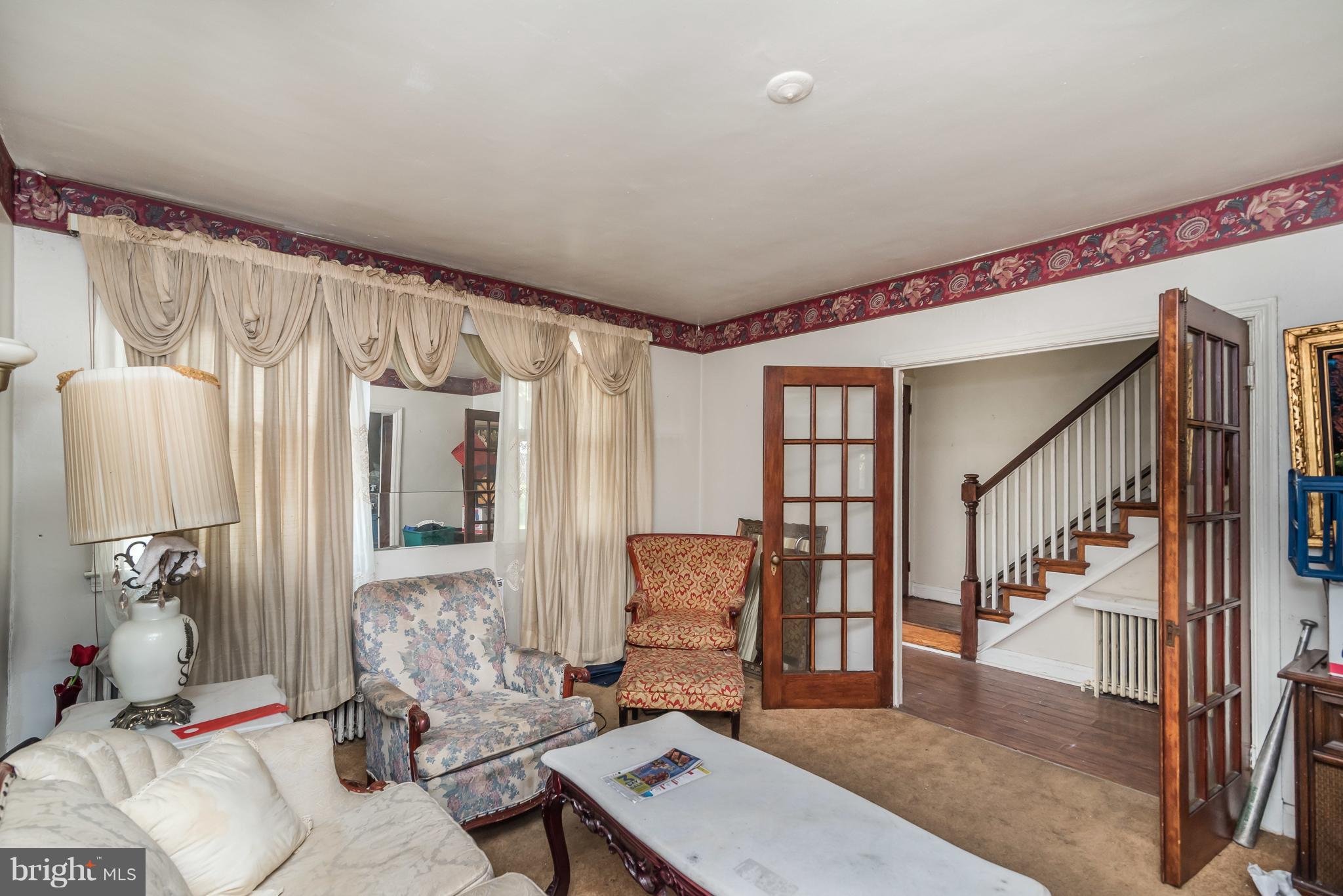 LAKEWOOD APARTMENTS - Residential