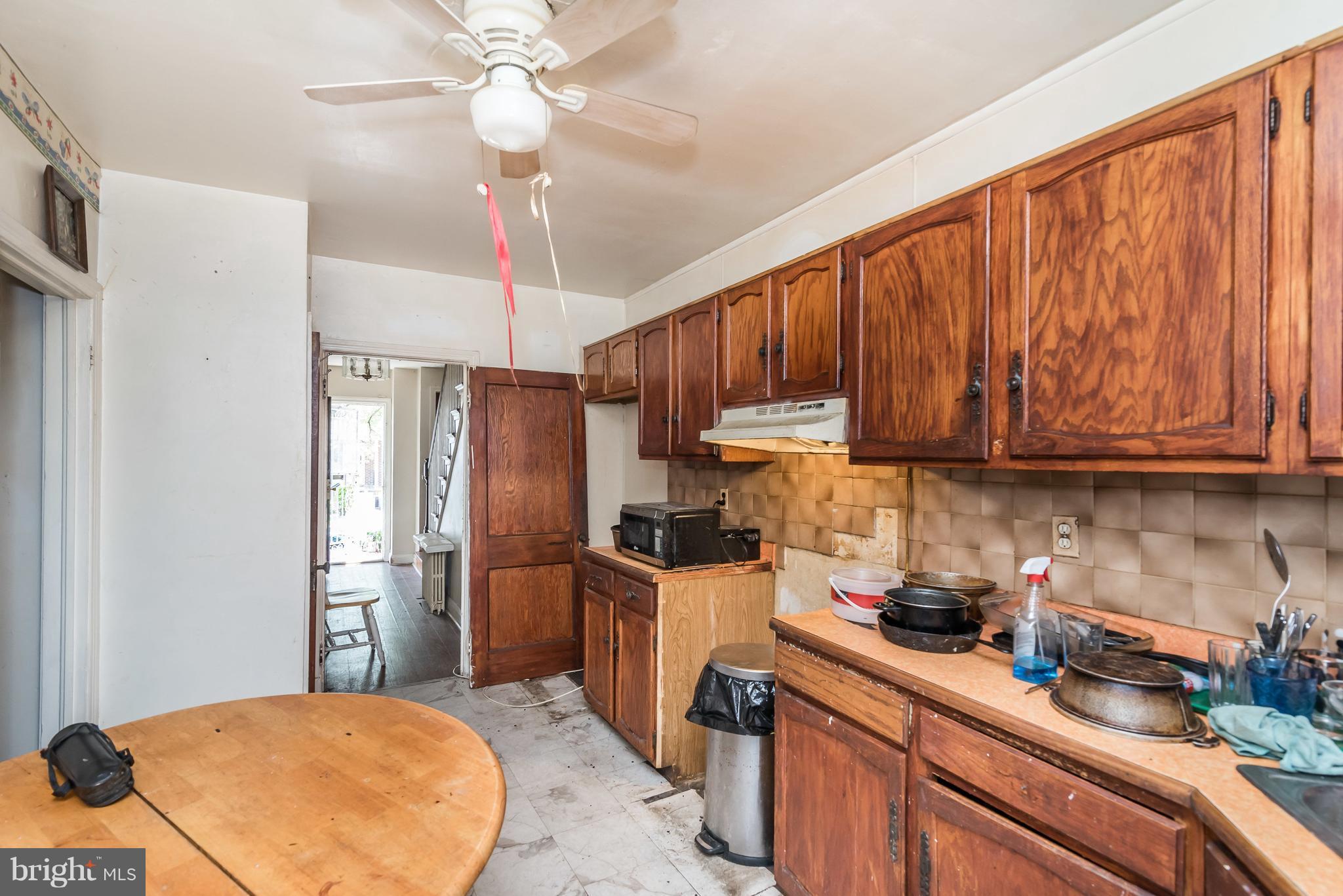 LAKEWOOD APARTMENTS - Residential