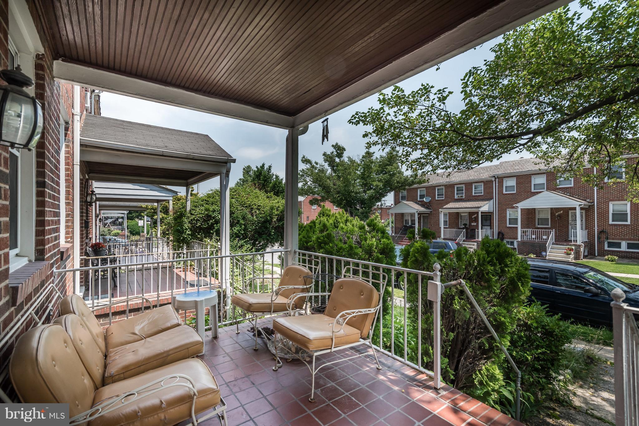 LAKEWOOD APARTMENTS - Residential