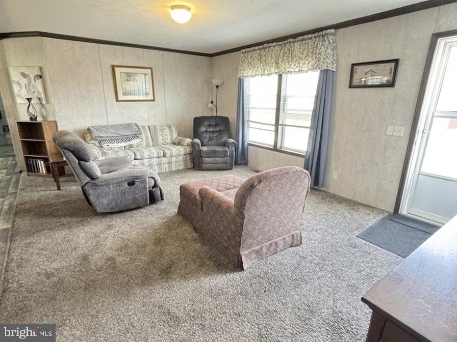 NORTH CREST ACRES PARK - Residential