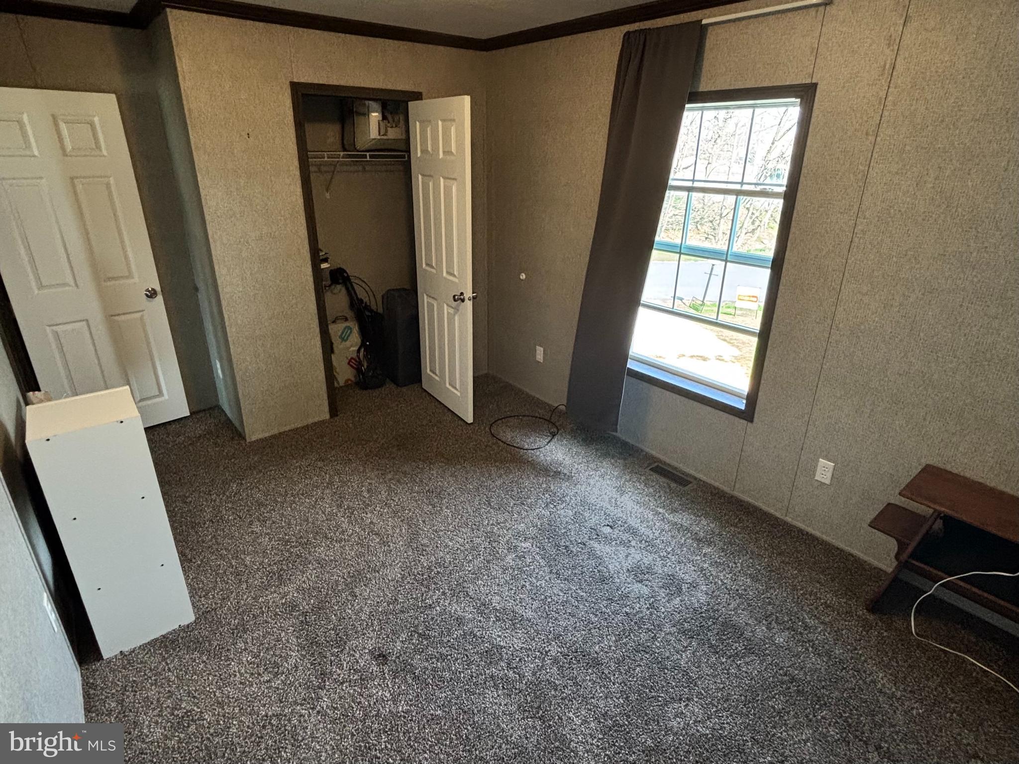 NORTH CREST ACRES PARK - Residential