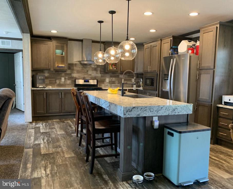 NORTH CREST ACRES PARK - Residential