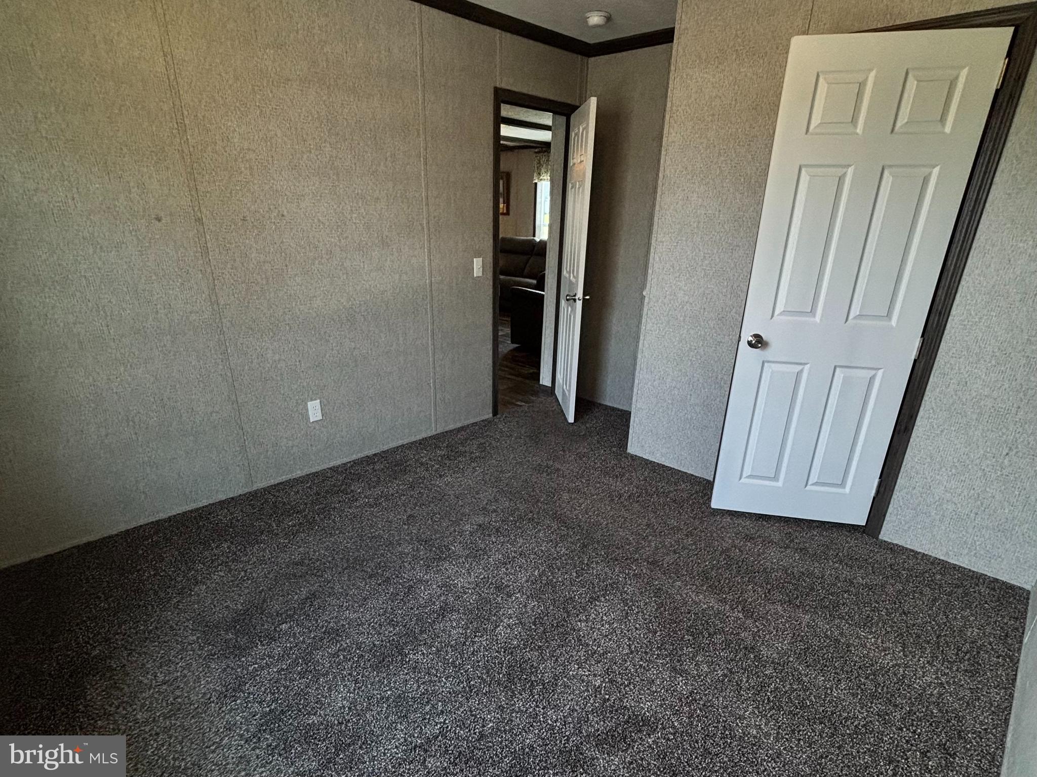 NORTH CREST ACRES PARK - Residential