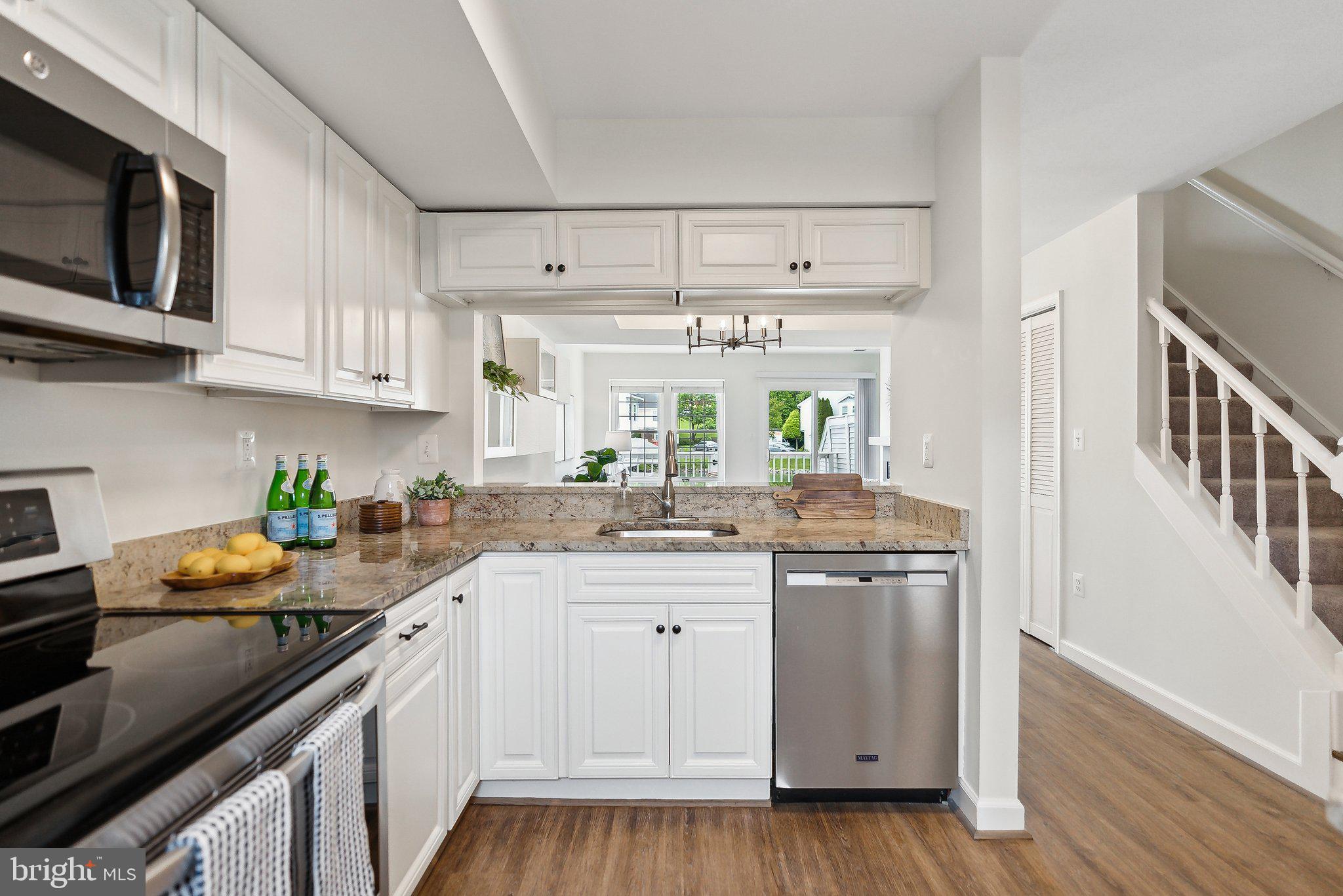 3316 LAKESIDE VIEW DRIVE 3-7