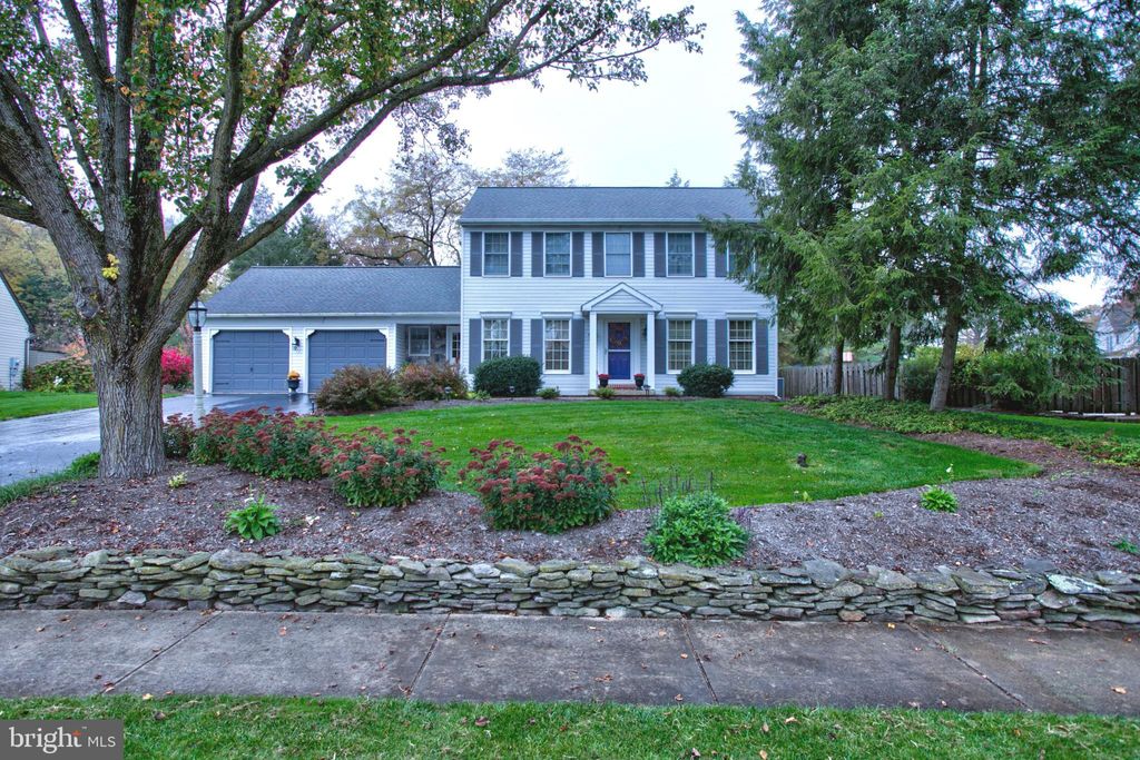 Photo of 105 BENT TREE DR, LANCASTER, PA 17603 (MLS # PALA2027026)