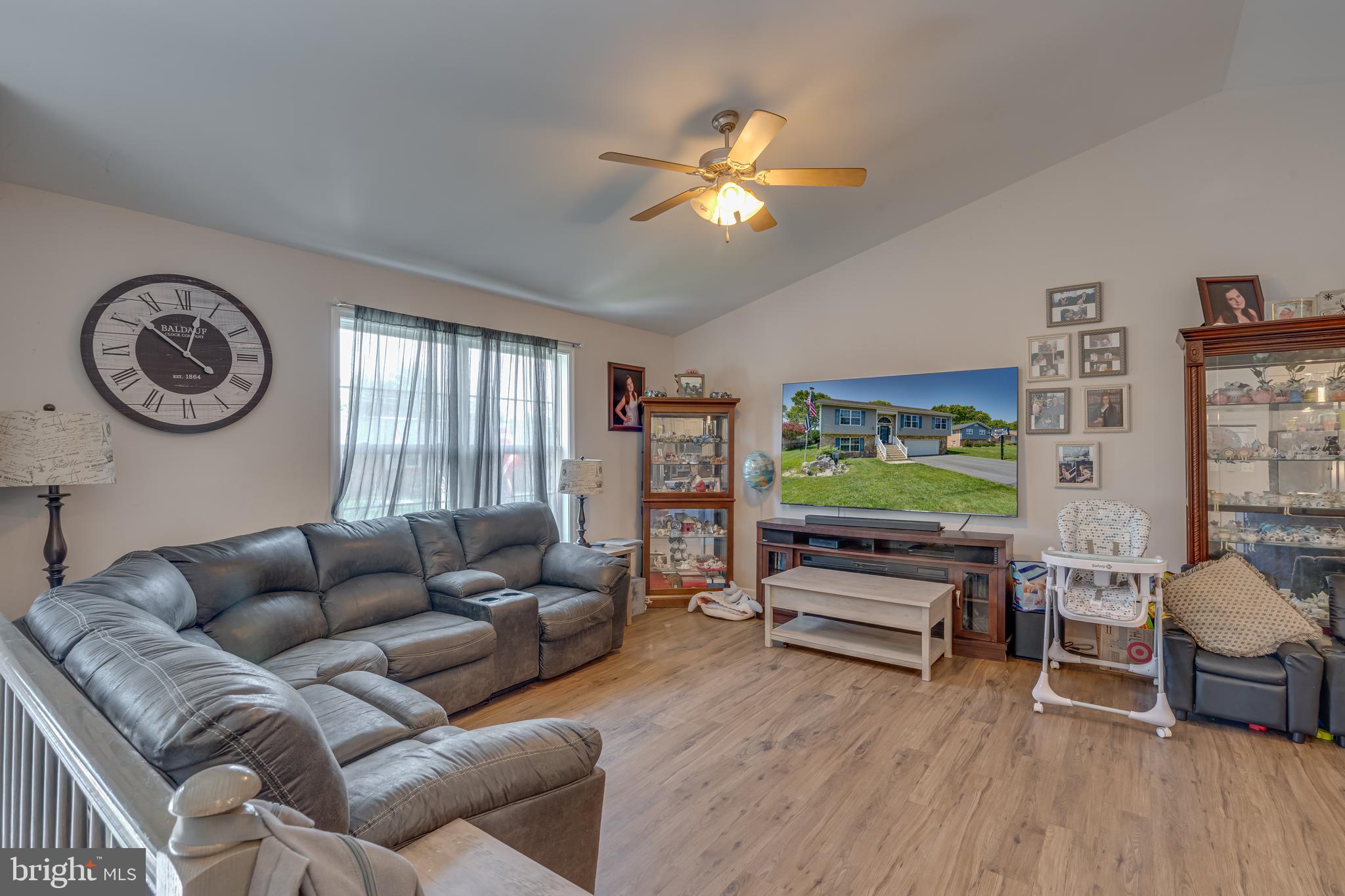 LAKEVIEW - Residential