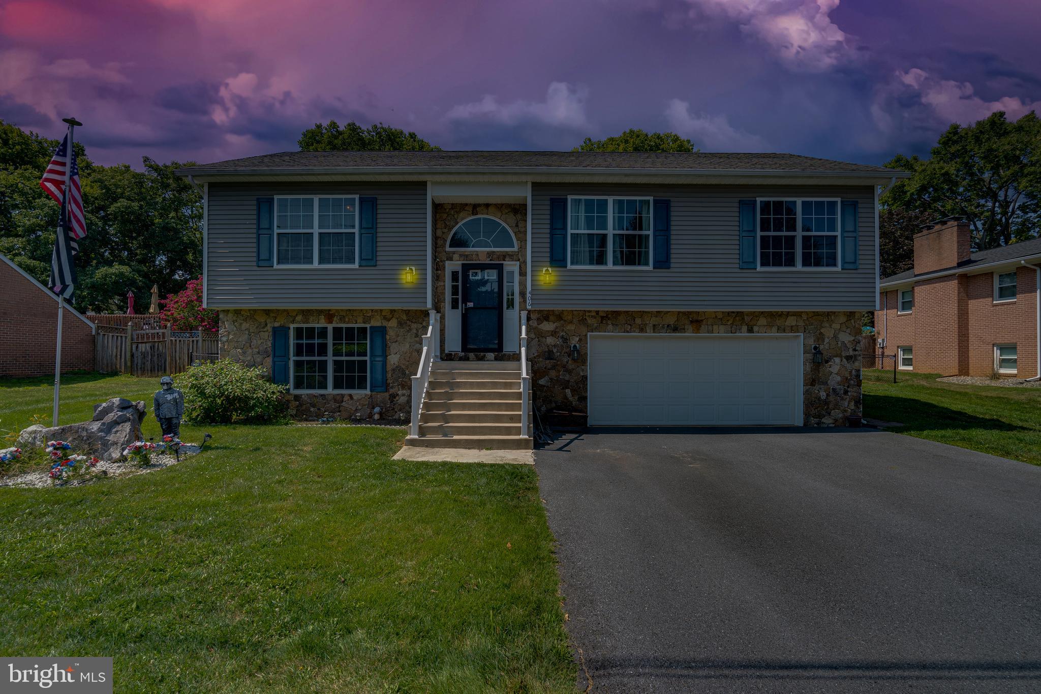 LAKEVIEW - Residential