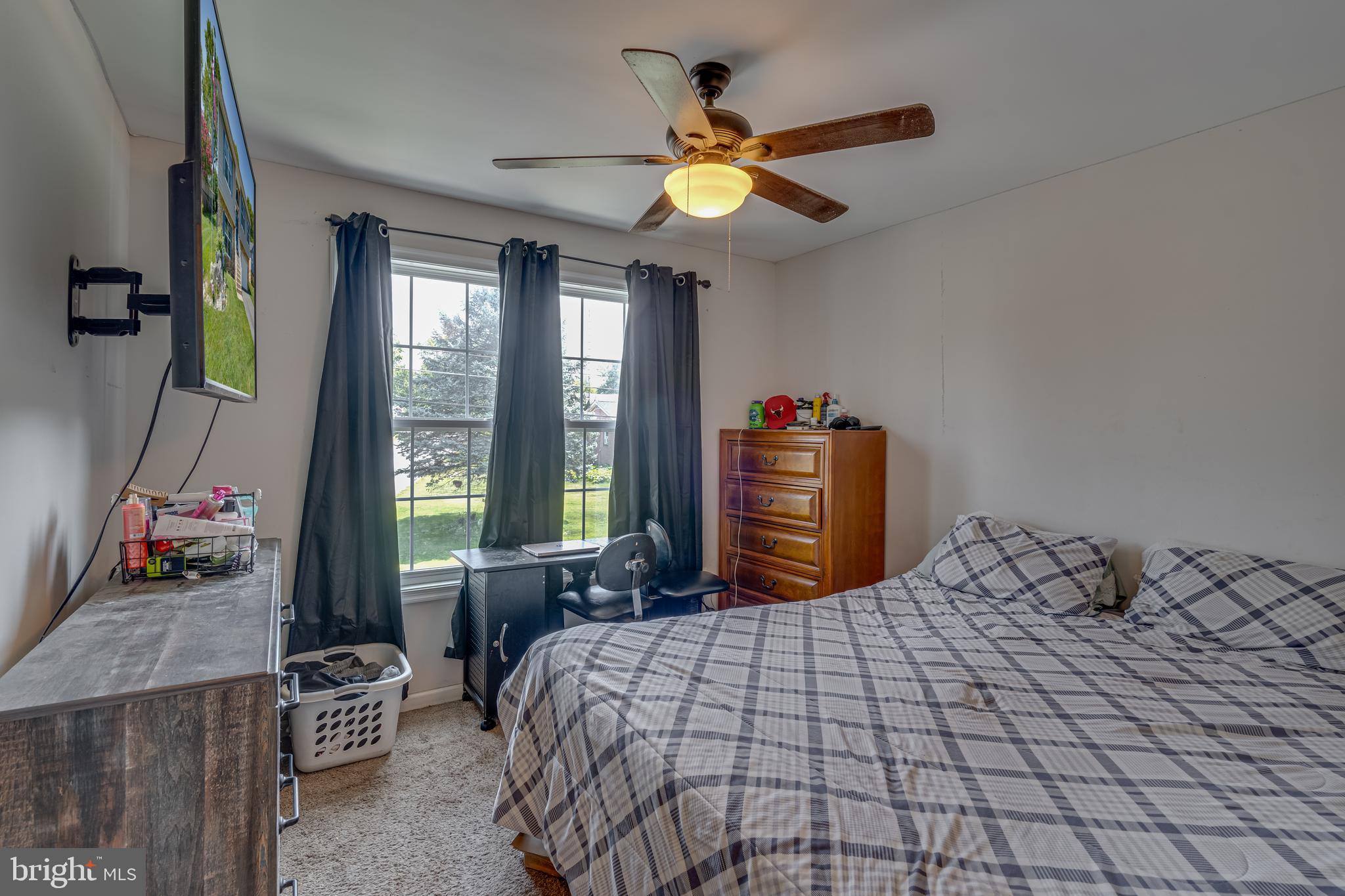 LAKEVIEW - Residential