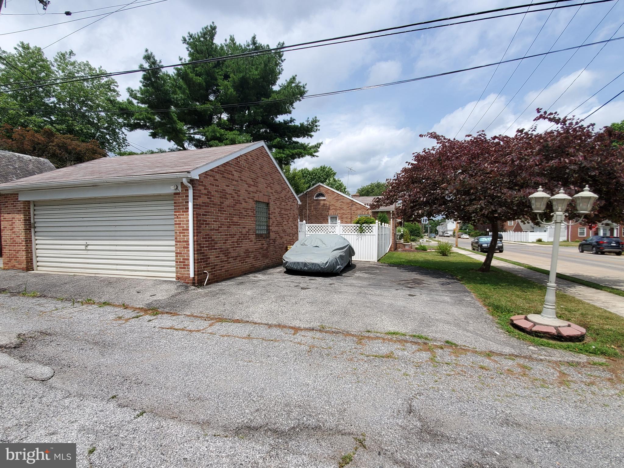 MEMORIAL PARK - Residential