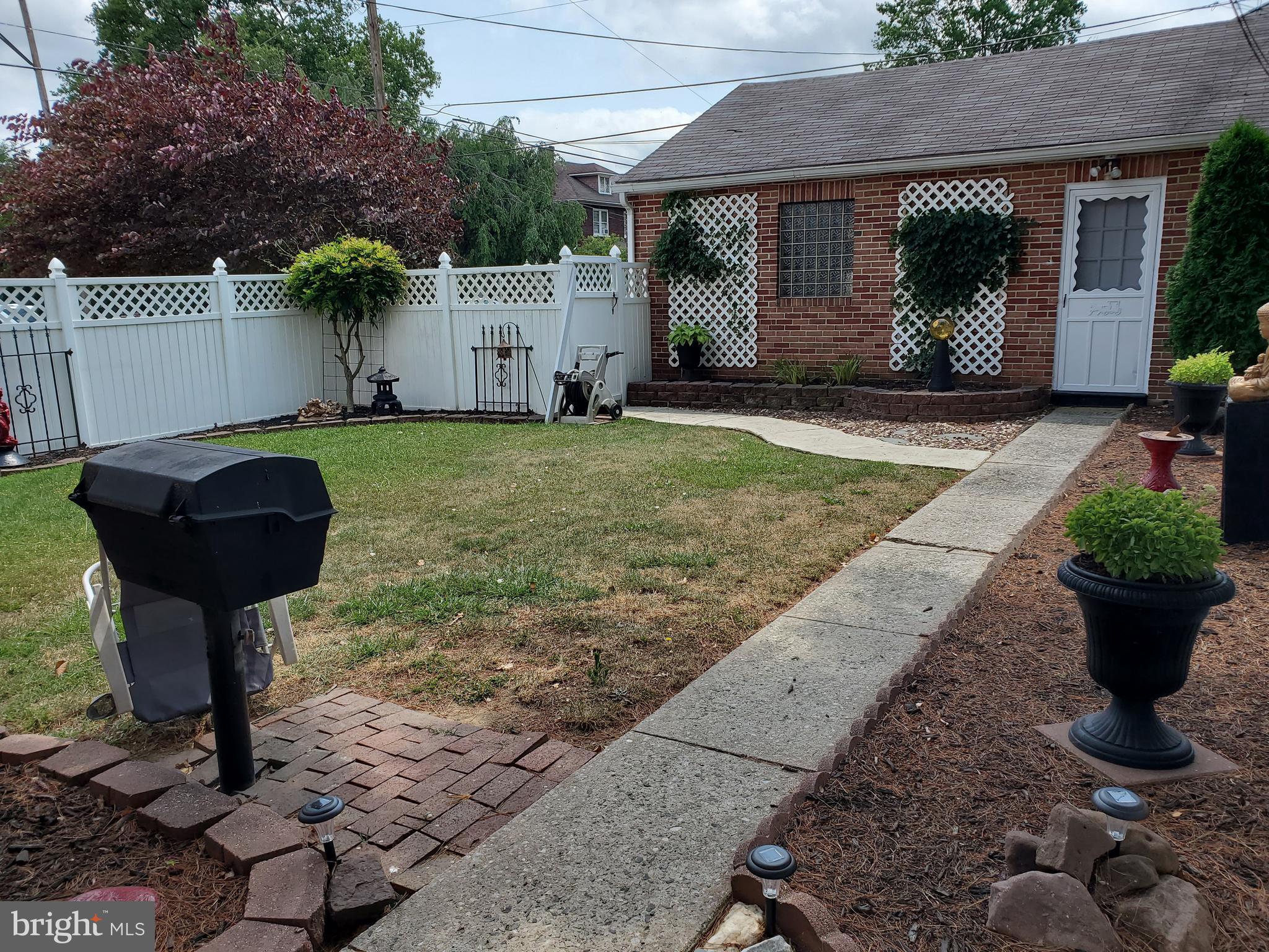 MEMORIAL PARK - Residential