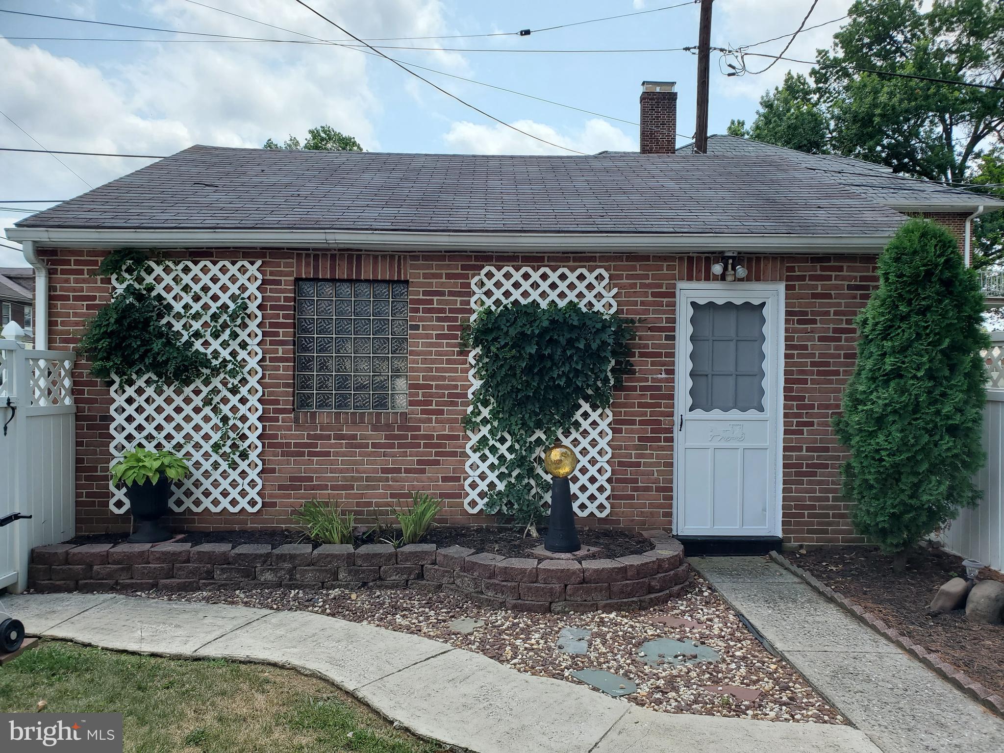 MEMORIAL PARK - Residential