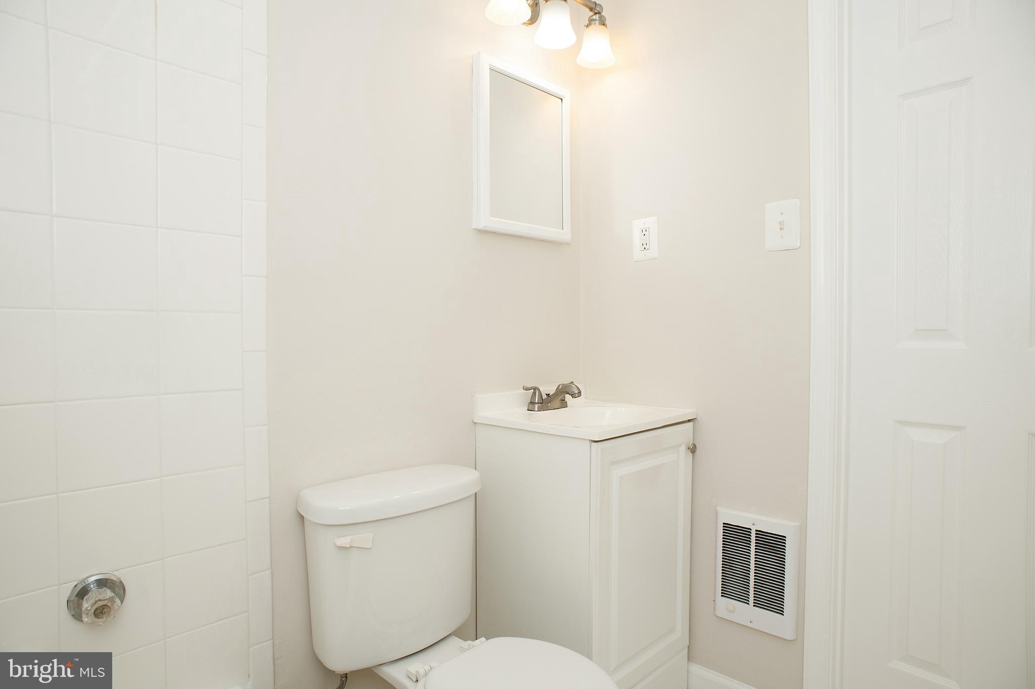 ANNAPOLIS - Residential Lease