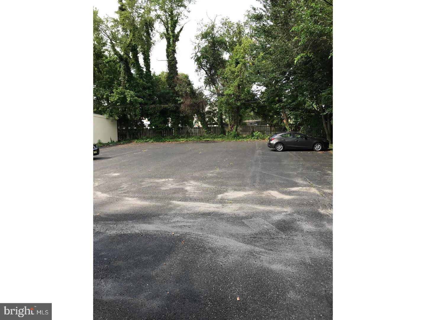 220 S WHITE HORSE PIKE 1