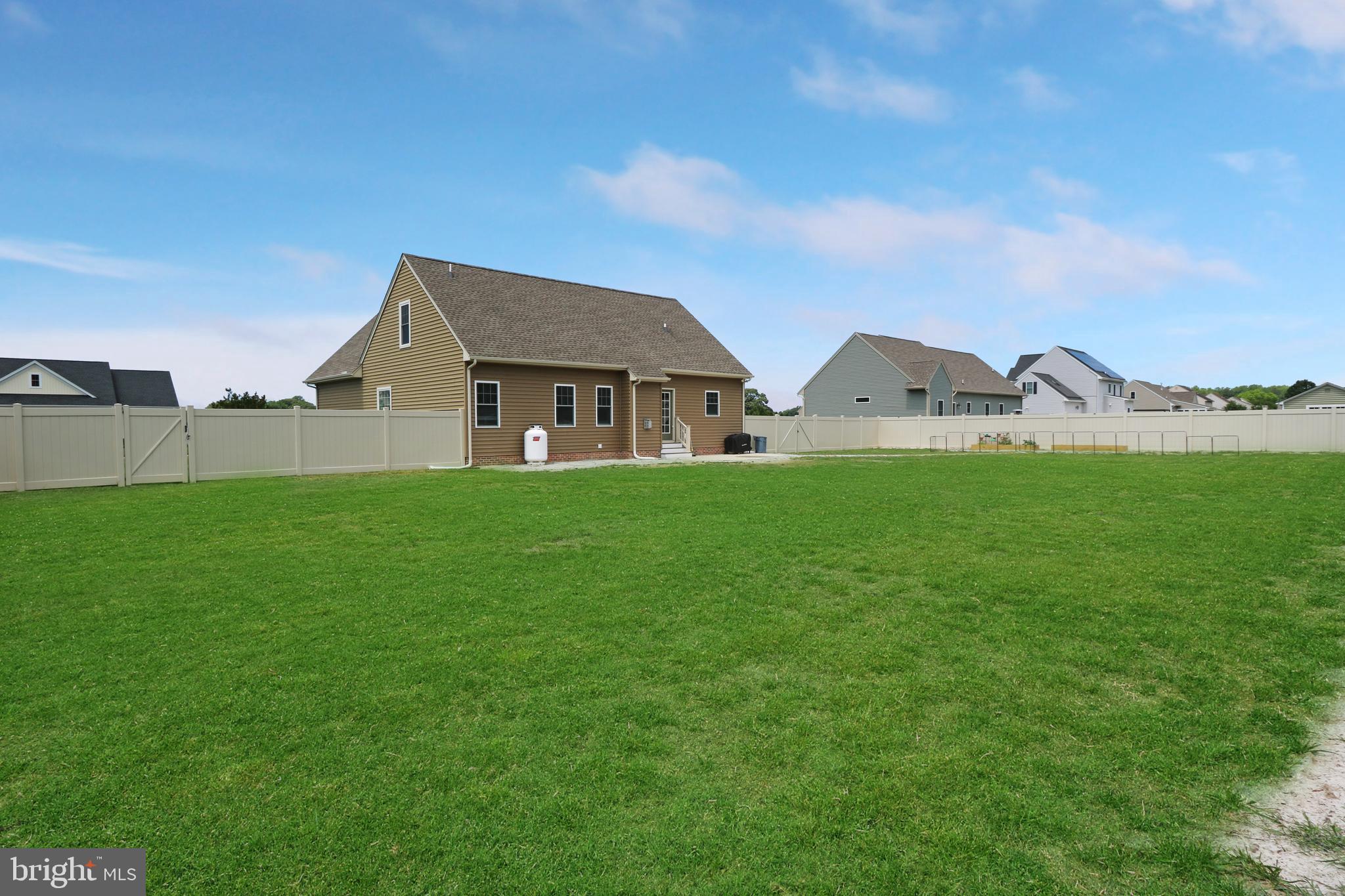27243 EQUESTRIAN DRIVE