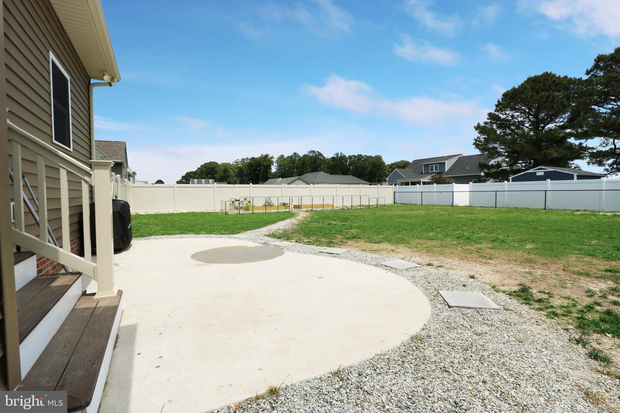 27243 EQUESTRIAN DRIVE