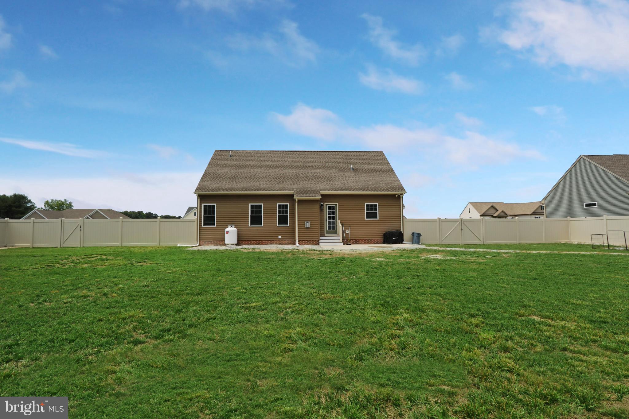 27243 EQUESTRIAN DRIVE