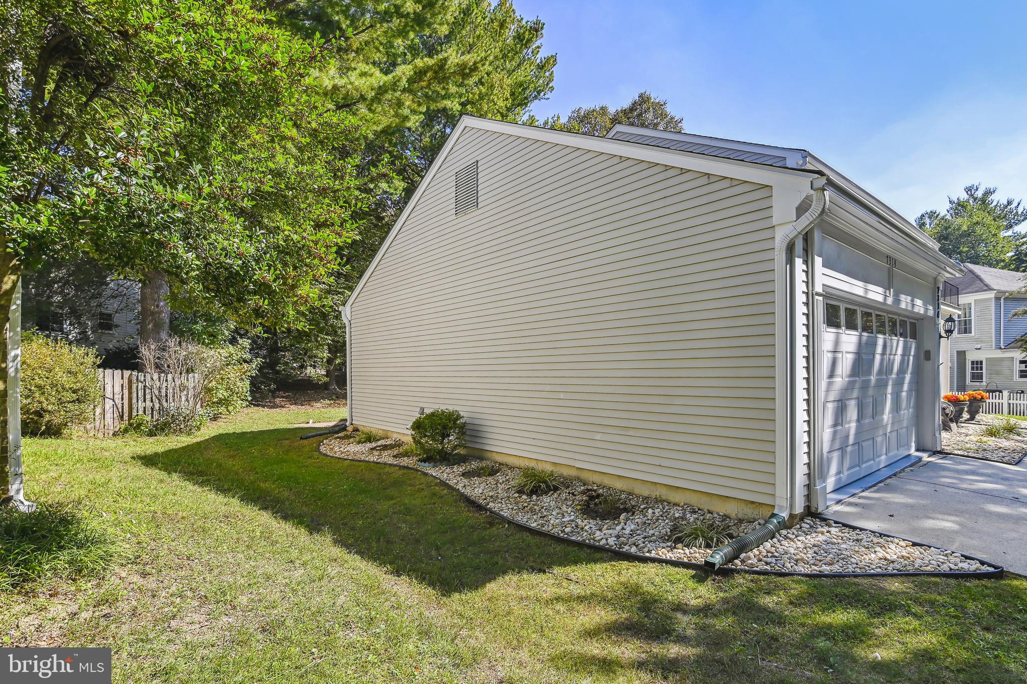 KINGS CONTRIVANCE - Residential