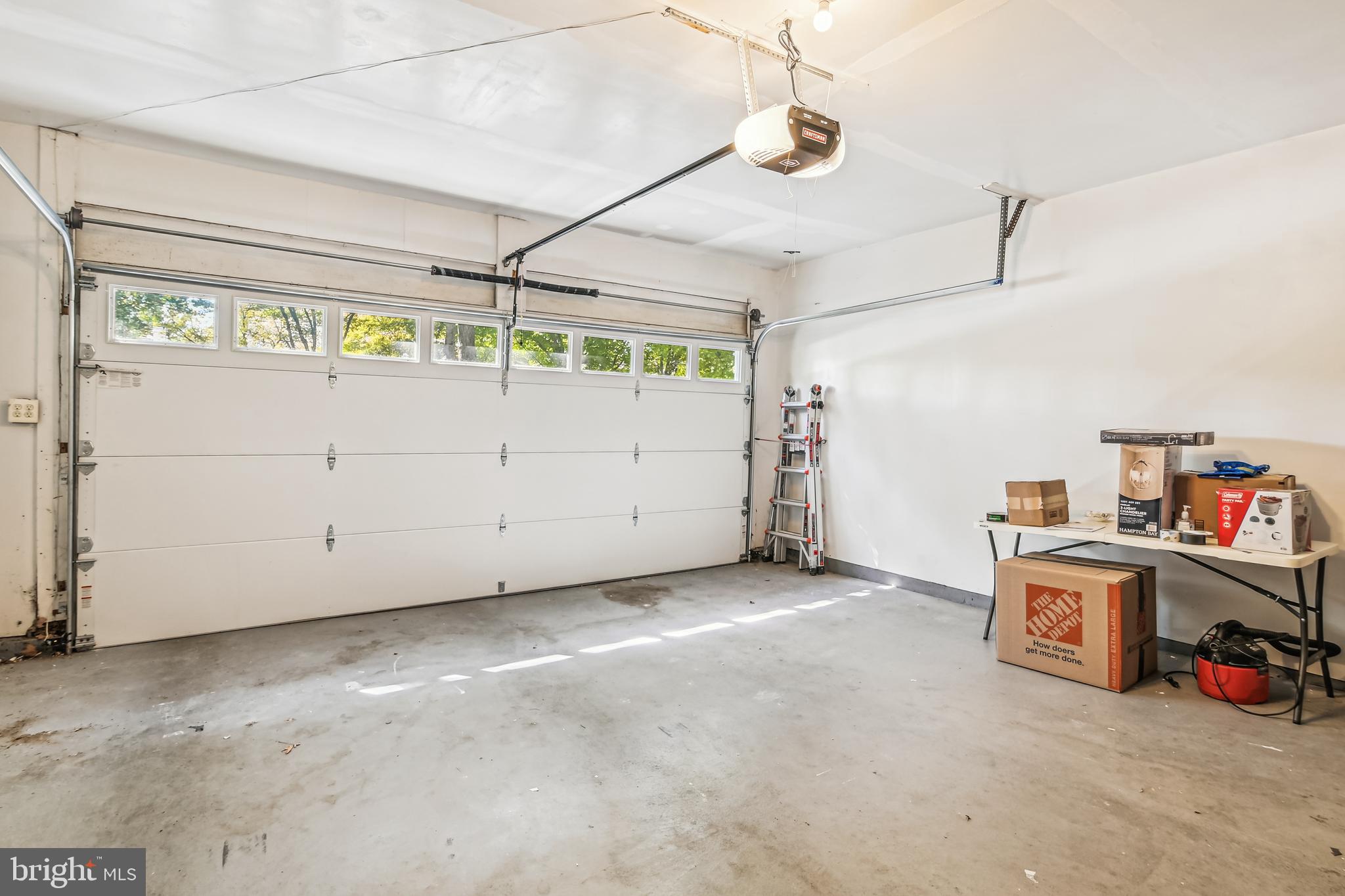 KINGS CONTRIVANCE - Residential