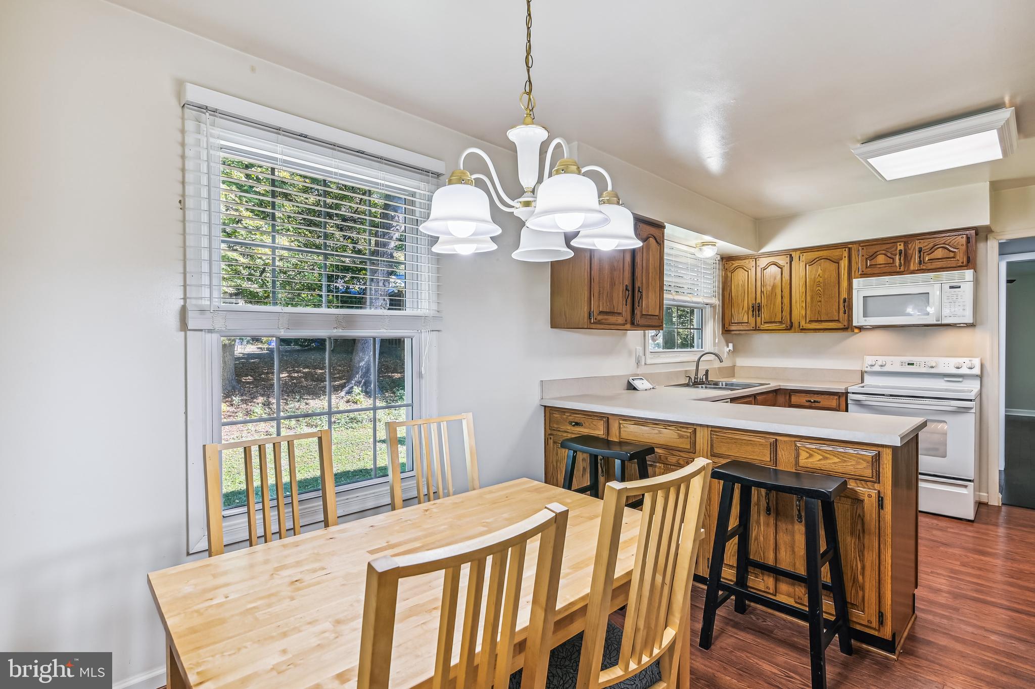 KINGS CONTRIVANCE - Residential