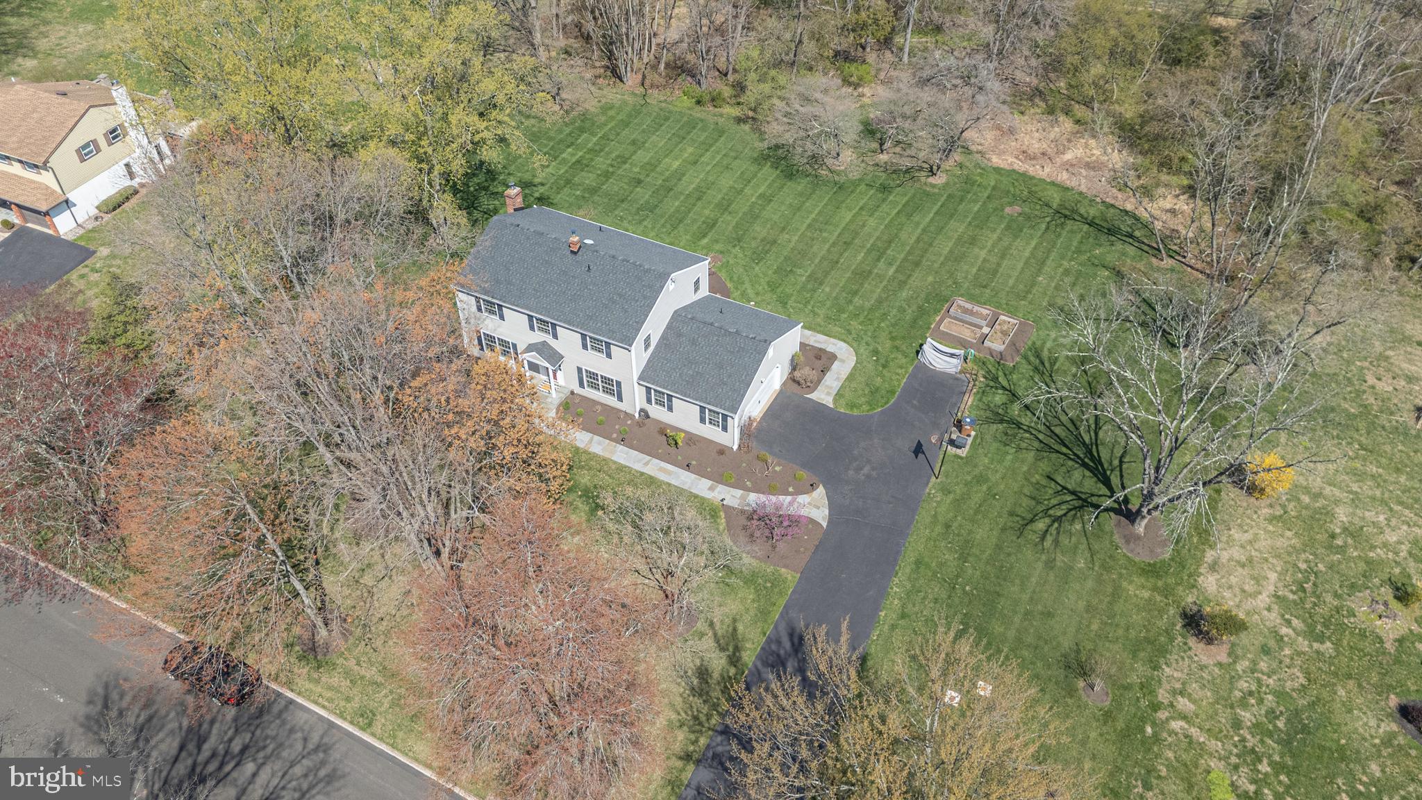 MOUNT EYRE MANOR - Residential