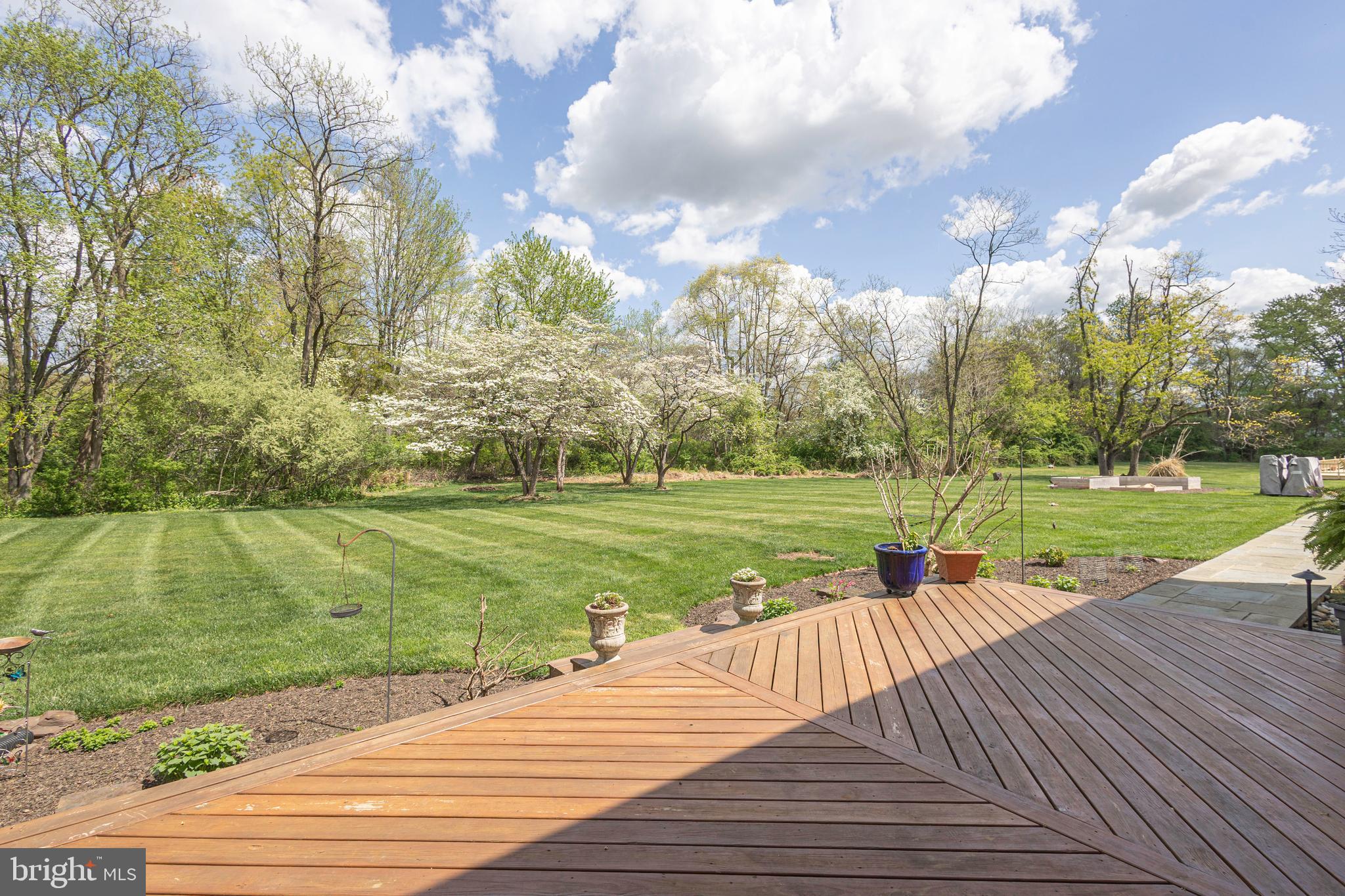 MOUNT EYRE MANOR - Residential