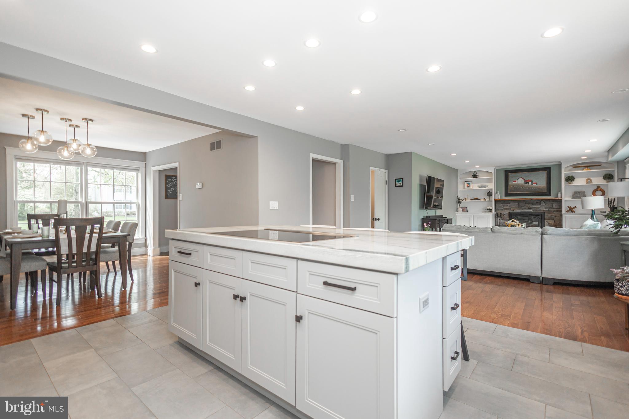 MOUNT EYRE MANOR - Residential