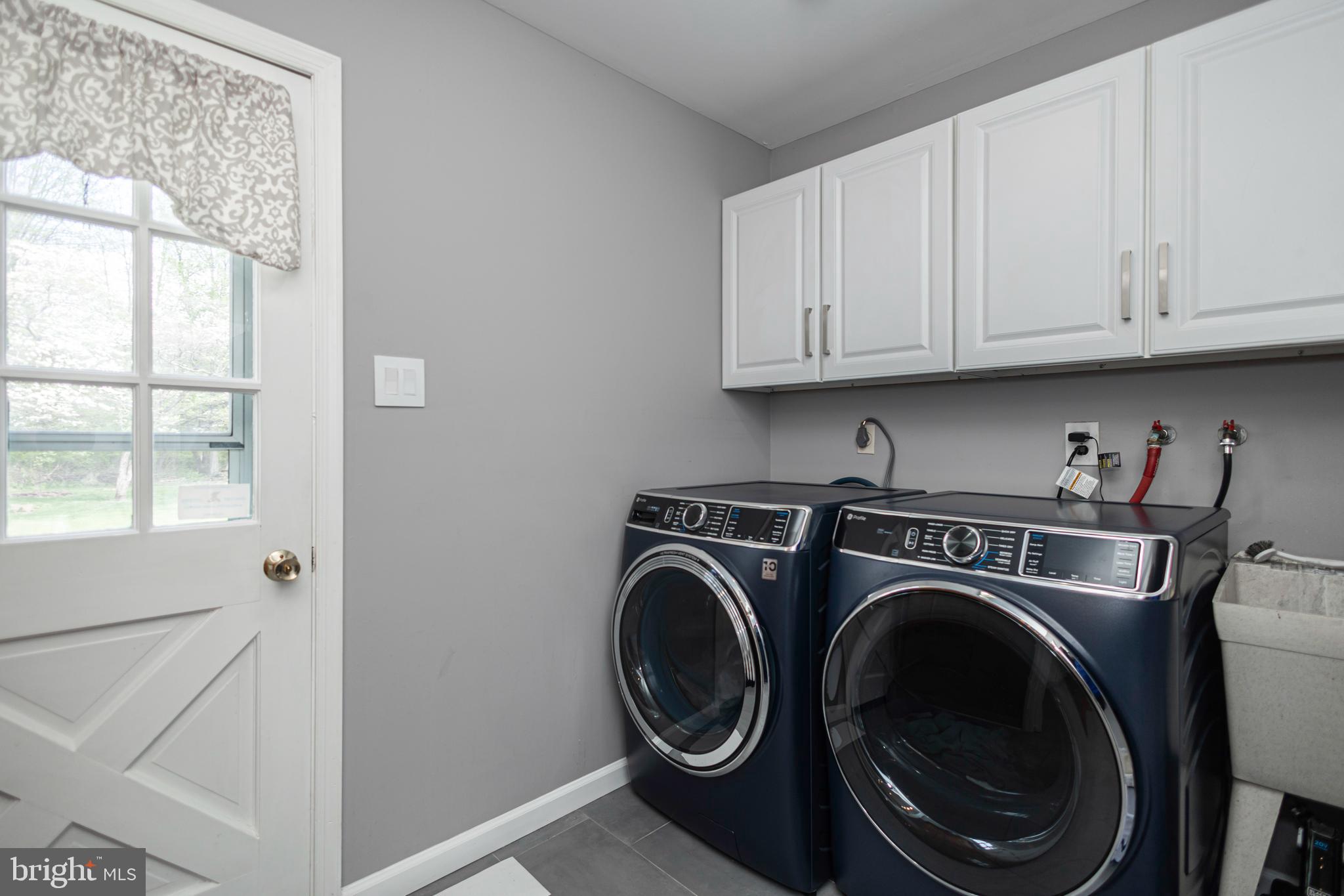 MOUNT EYRE MANOR - Residential