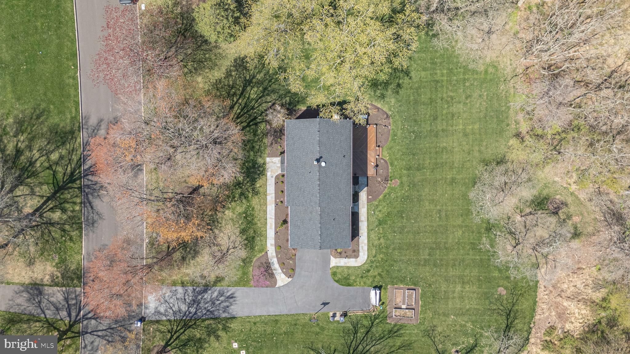 MOUNT EYRE MANOR - Residential