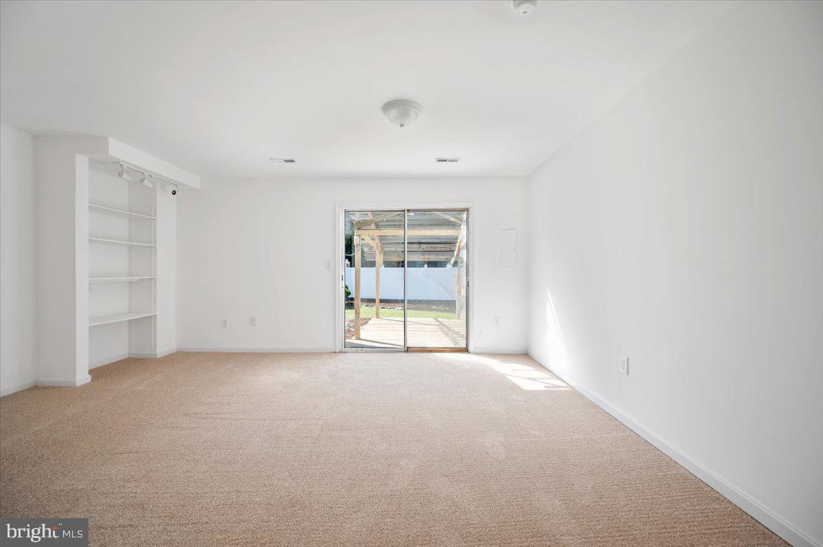 CEDAR LANE TERRACE - Residential