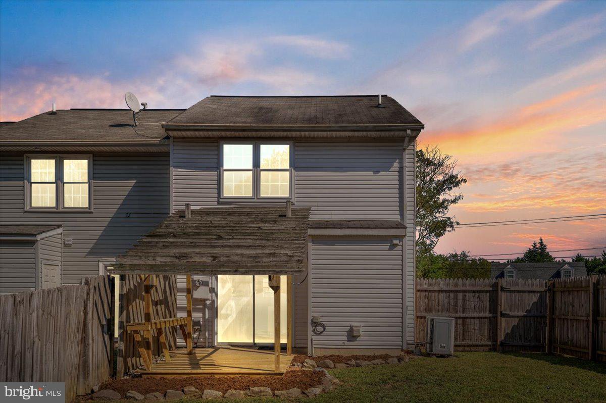 CEDAR LANE TERRACE - Residential