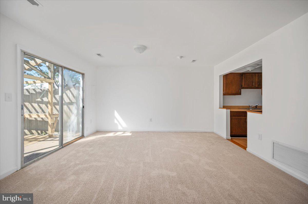 CEDAR LANE TERRACE - Residential