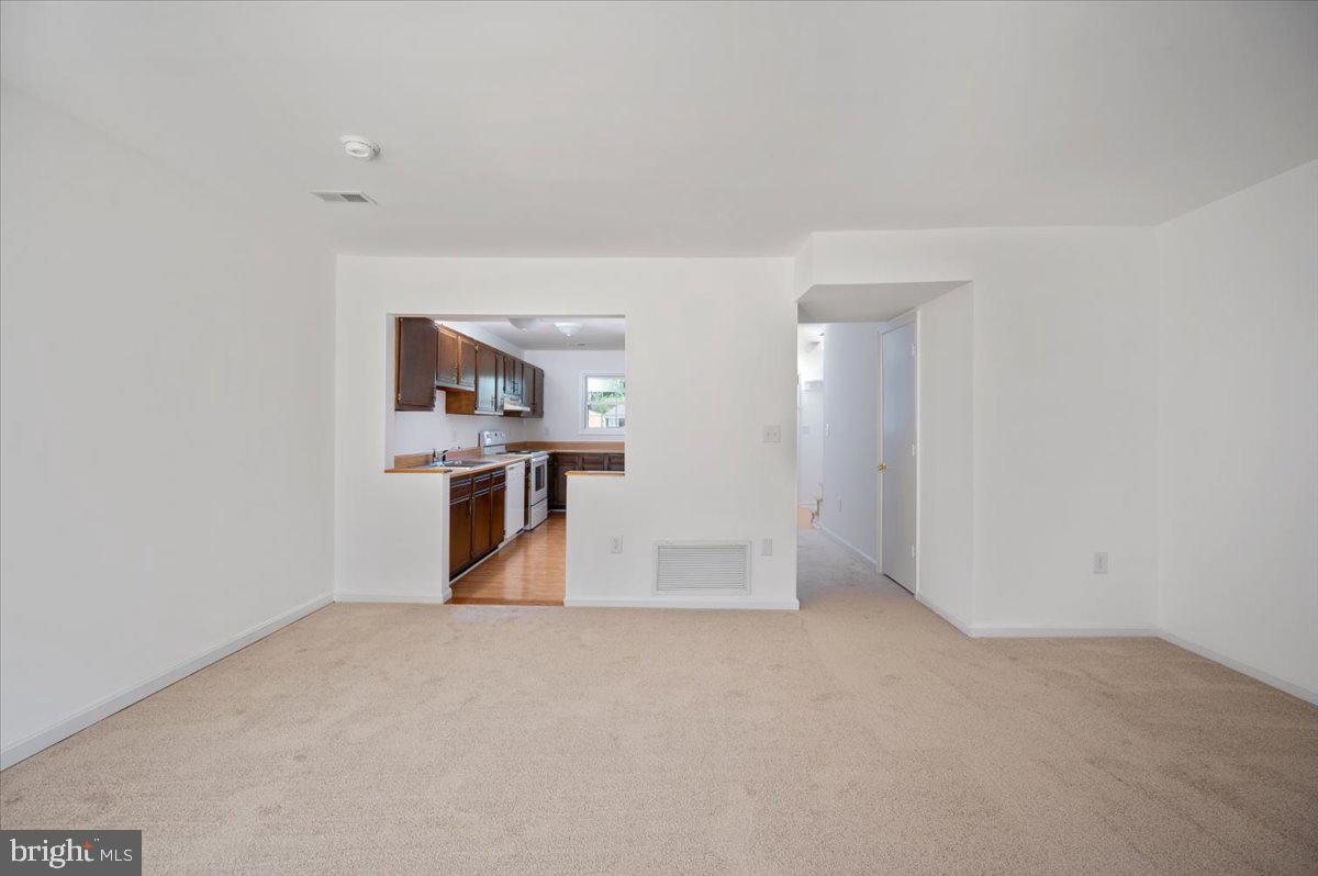 CEDAR LANE TERRACE - Residential