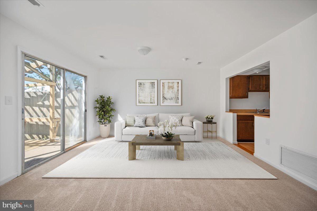 CEDAR LANE TERRACE - Residential