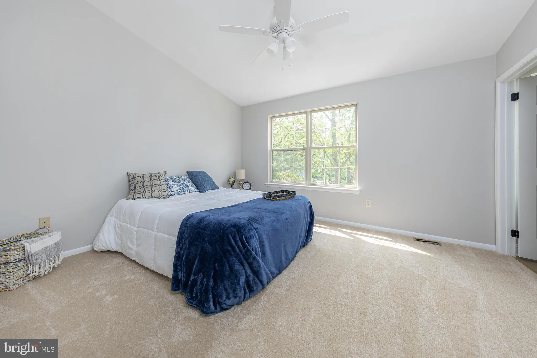 West Deptford, New Jersey 08086, United States, 3 Bedrooms Bedrooms, ,3 BathroomsBathrooms,Residential,Active,185857