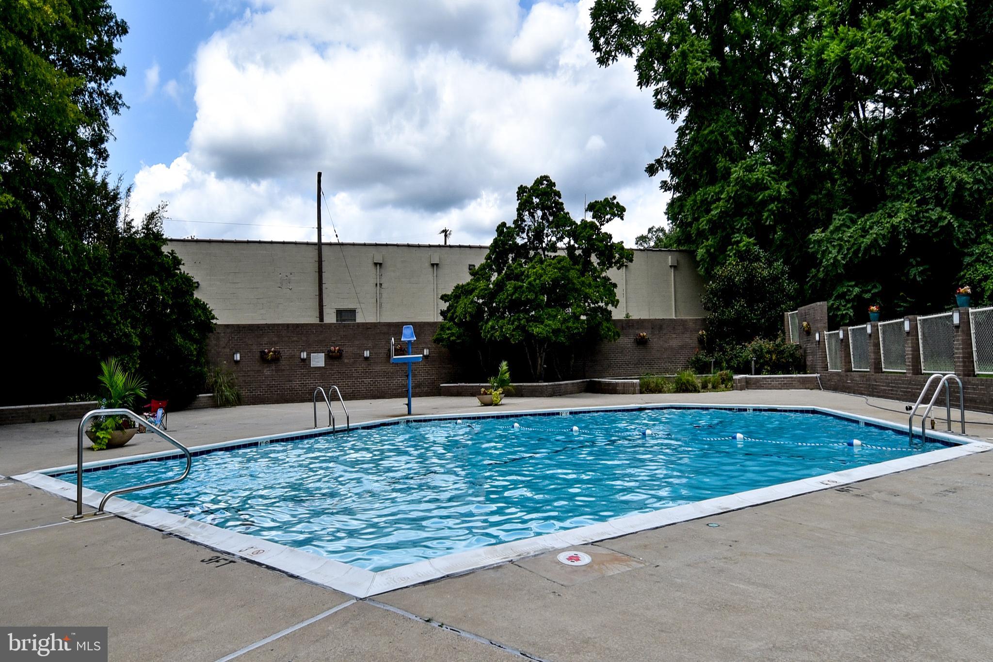 KENWOOD - Residential Lease