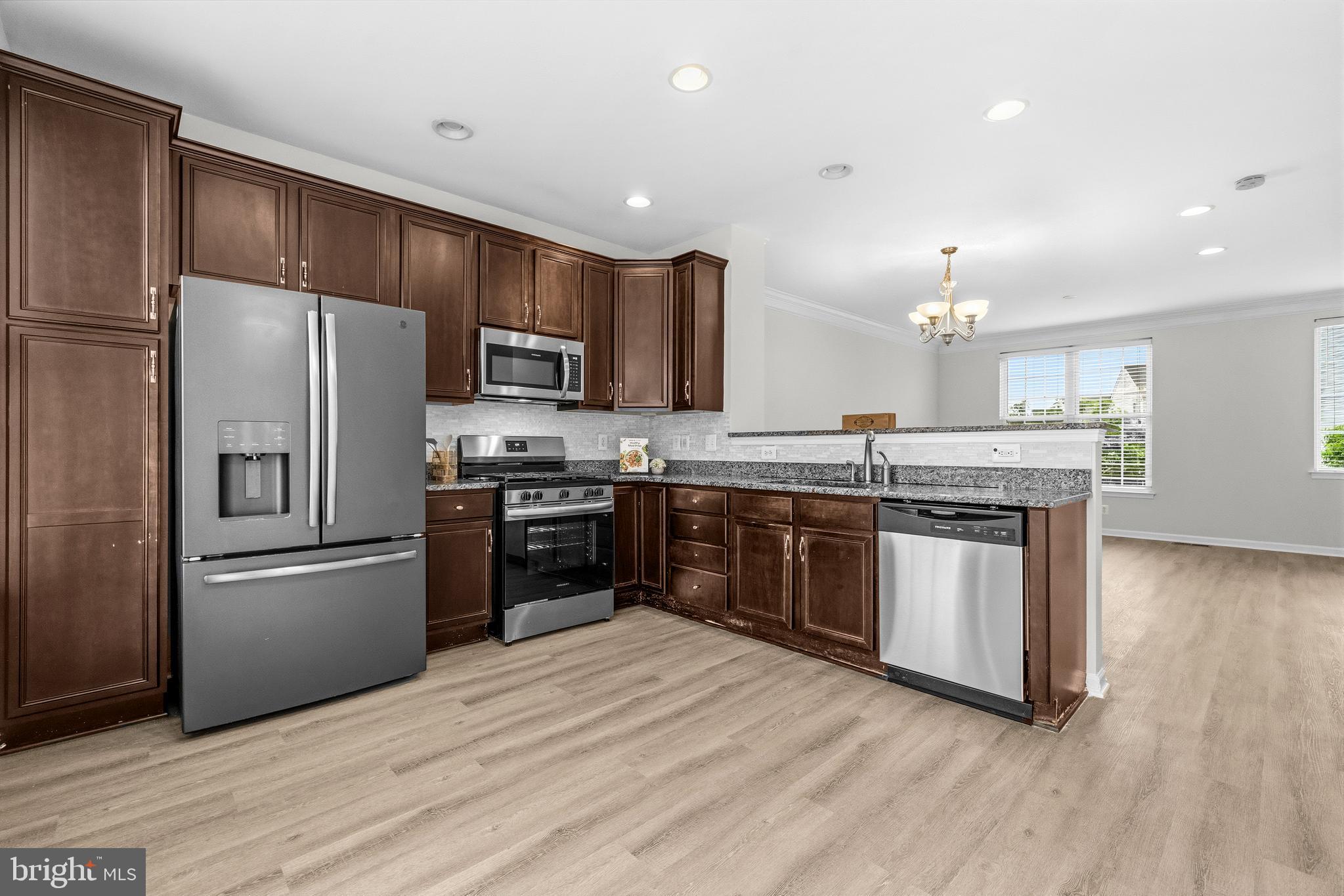 AMBERLEA AT SOUTH RIDING - Residential