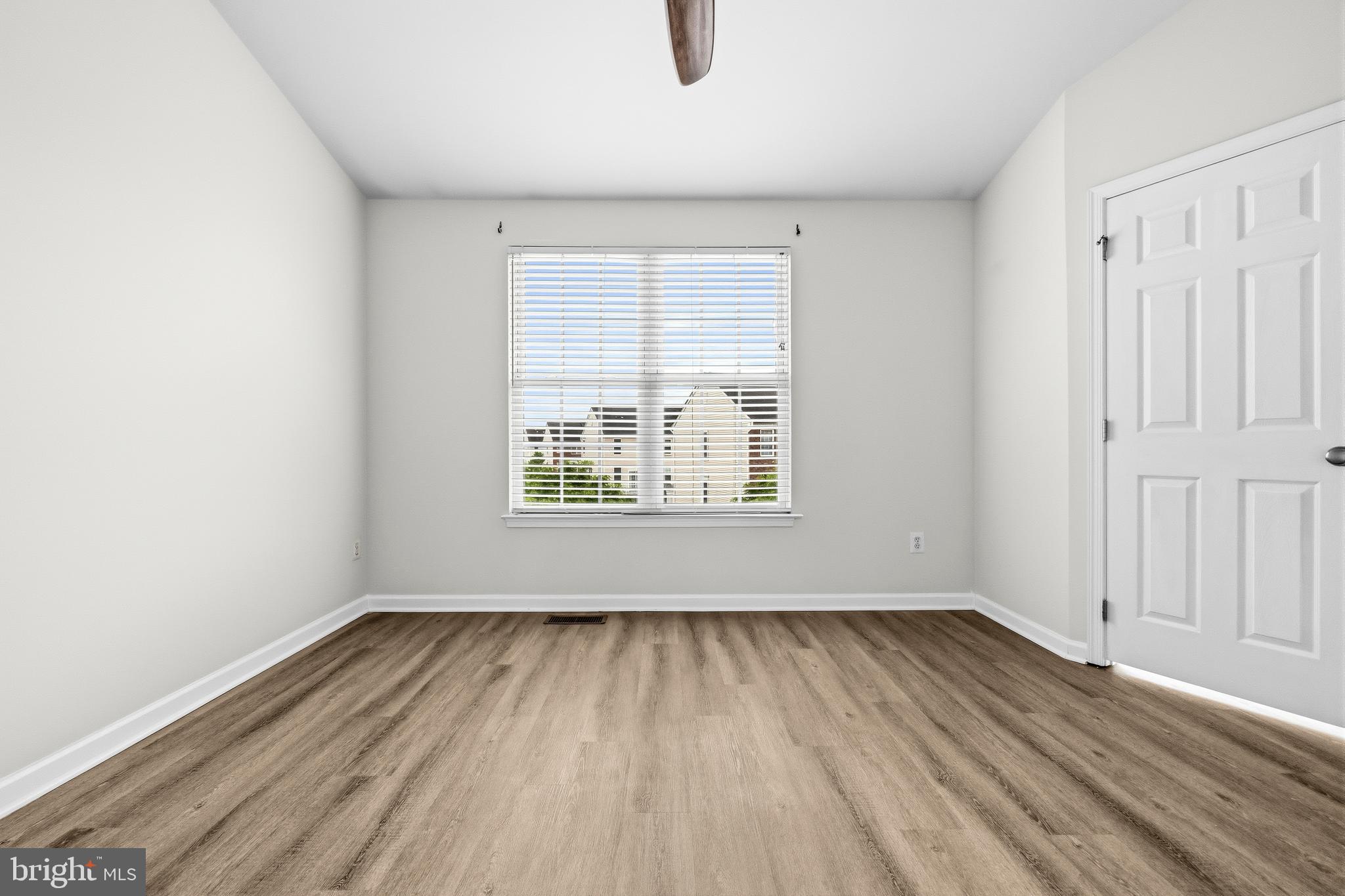 AMBERLEA AT SOUTH RIDING - Residential