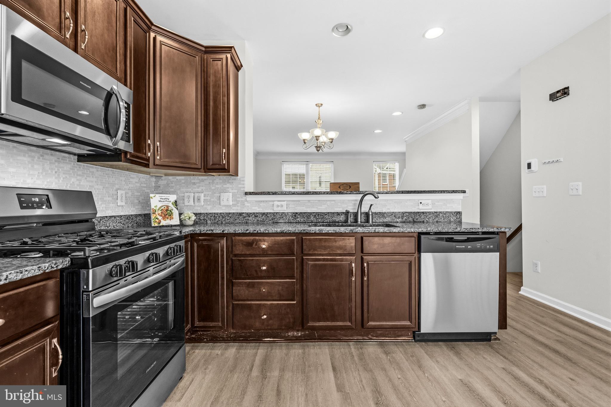 AMBERLEA AT SOUTH RIDING - Residential