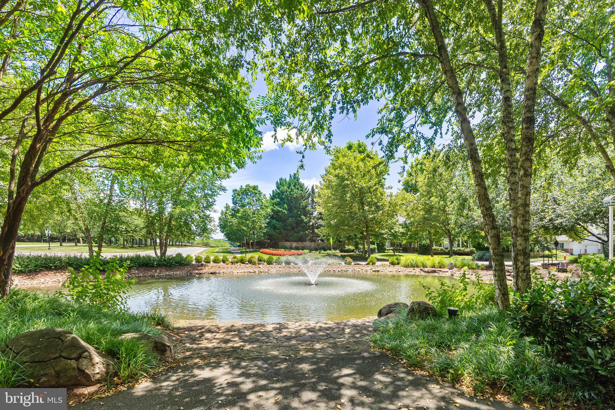 LANSDOWNE ON THE POTOMAC - Residential
