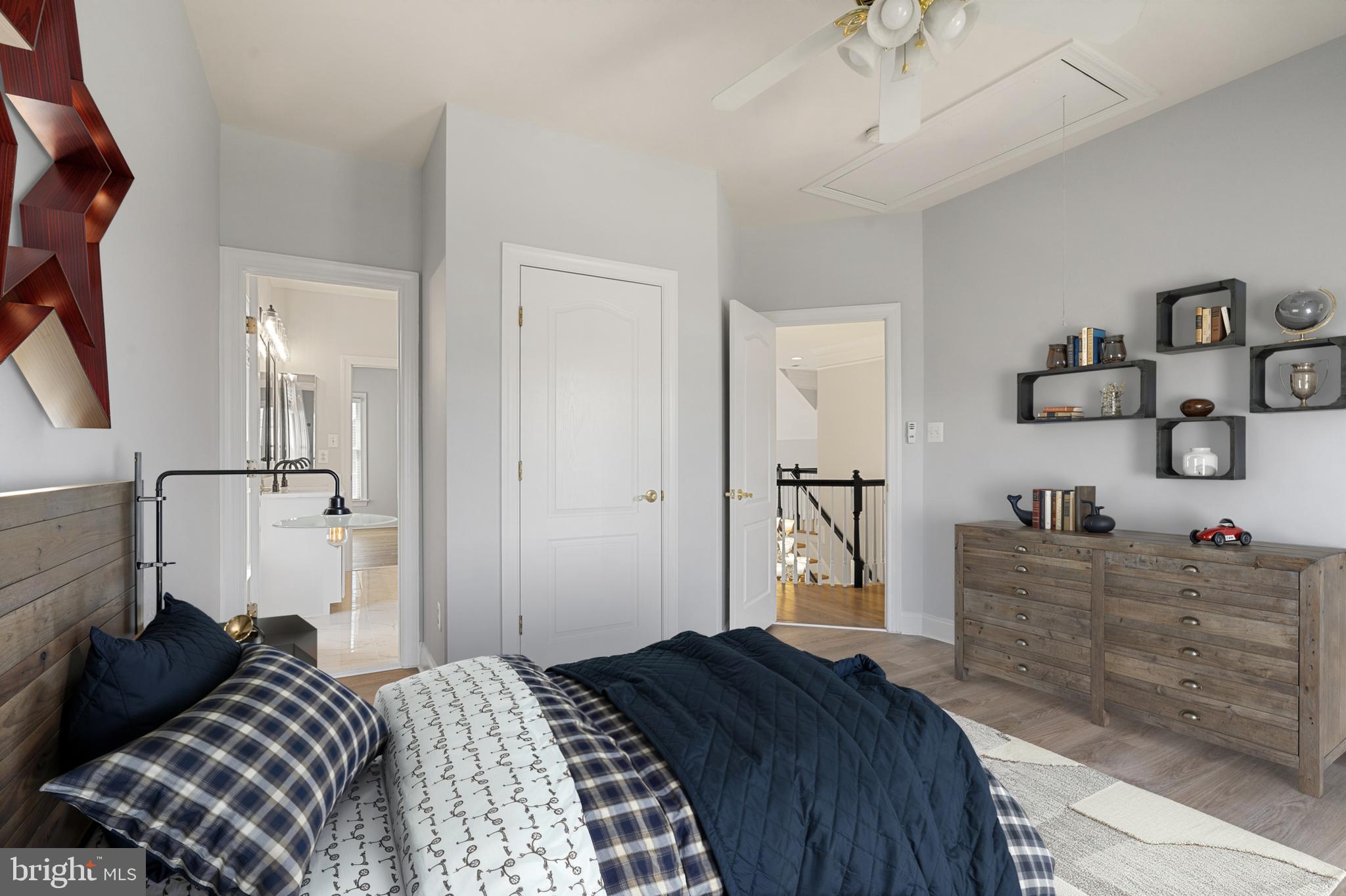 LANSDOWNE ON THE POTOMAC - Residential