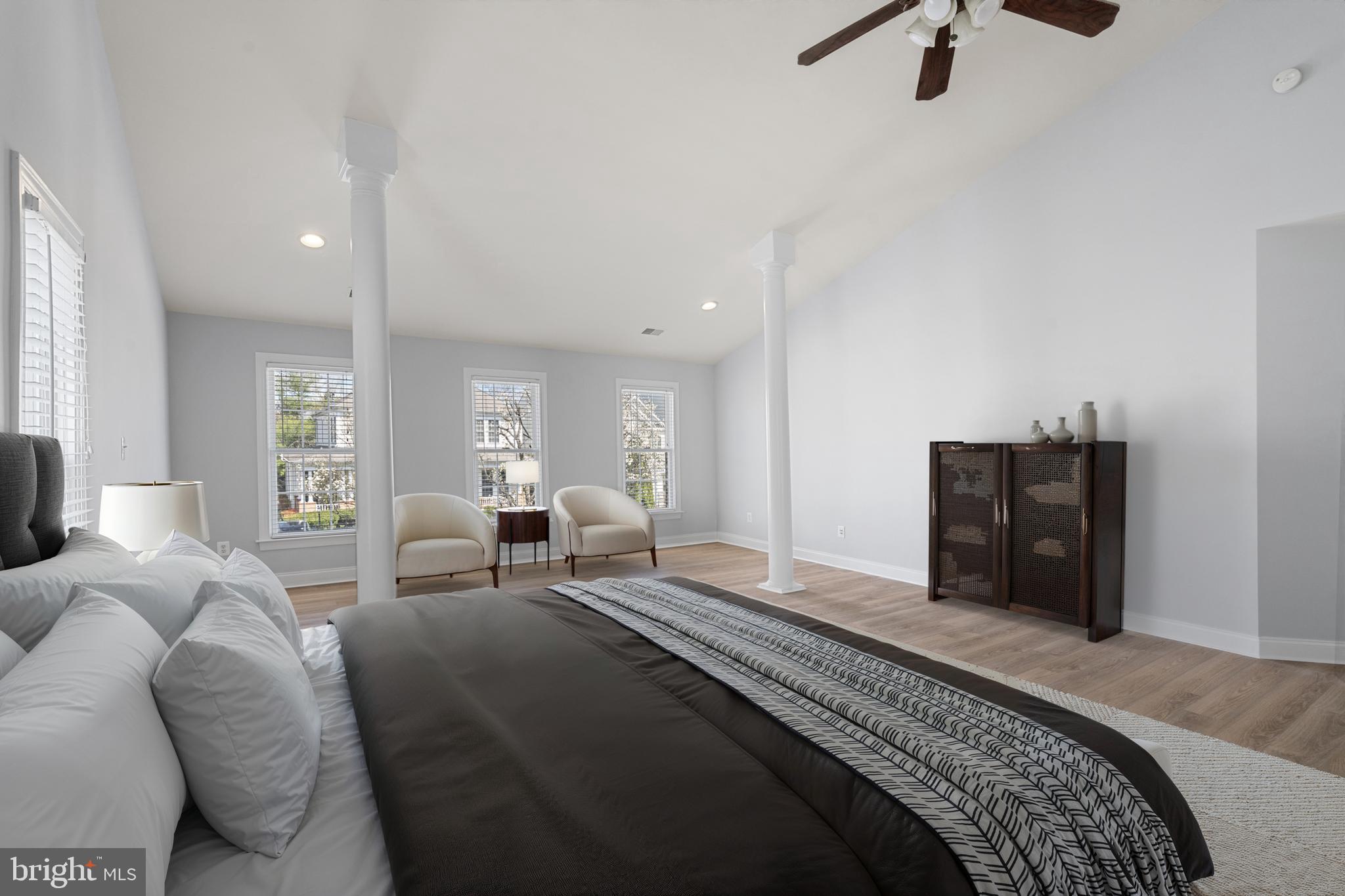 LANSDOWNE ON THE POTOMAC - Residential