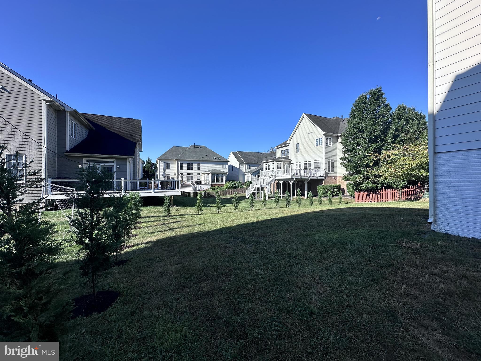 LANSDOWNE ON THE POTOMAC - Residential