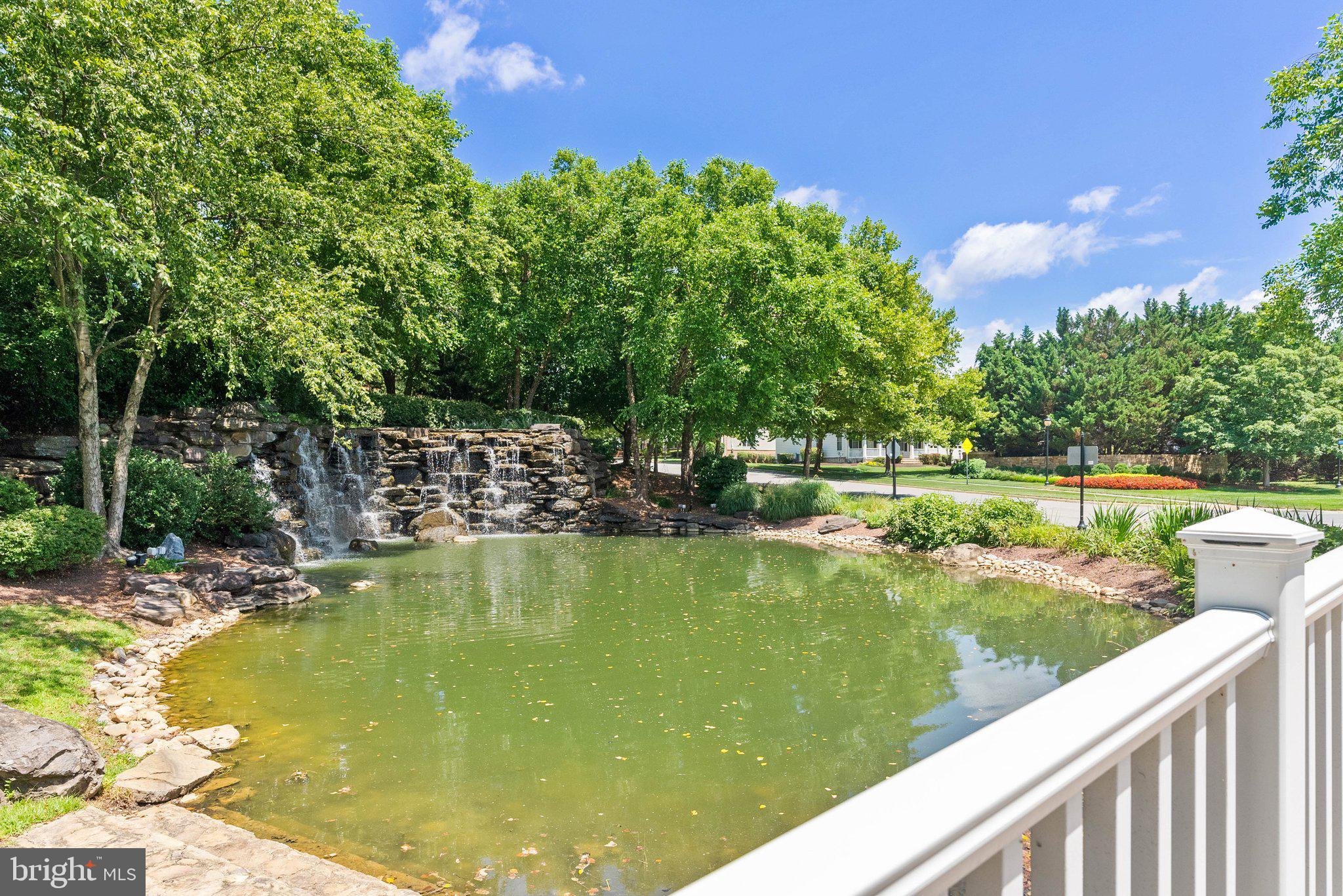LANSDOWNE ON THE POTOMAC - Residential