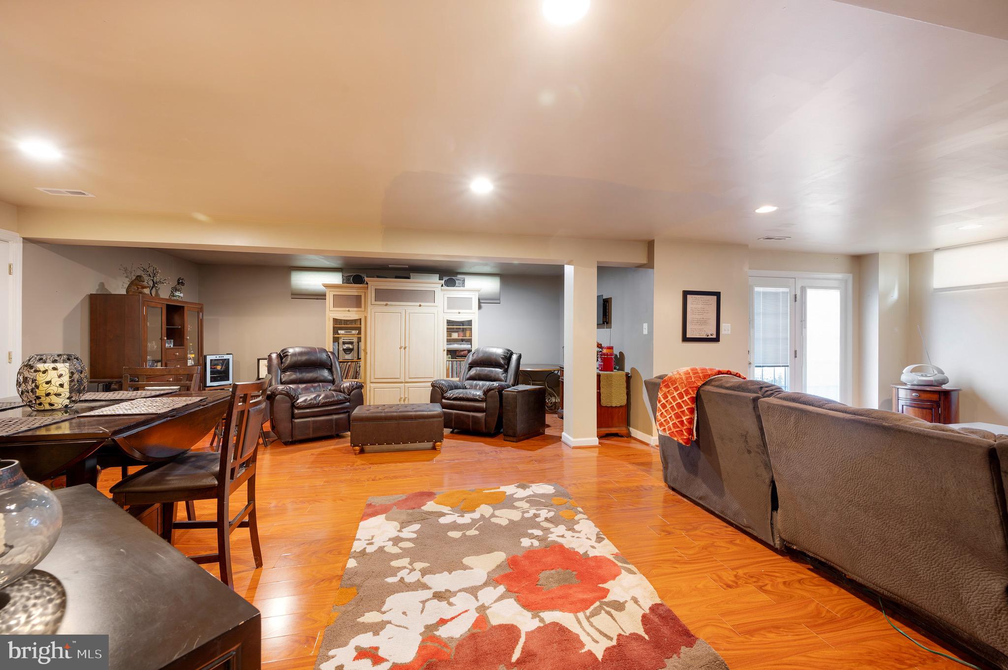 MACOBY WOODS - Residential